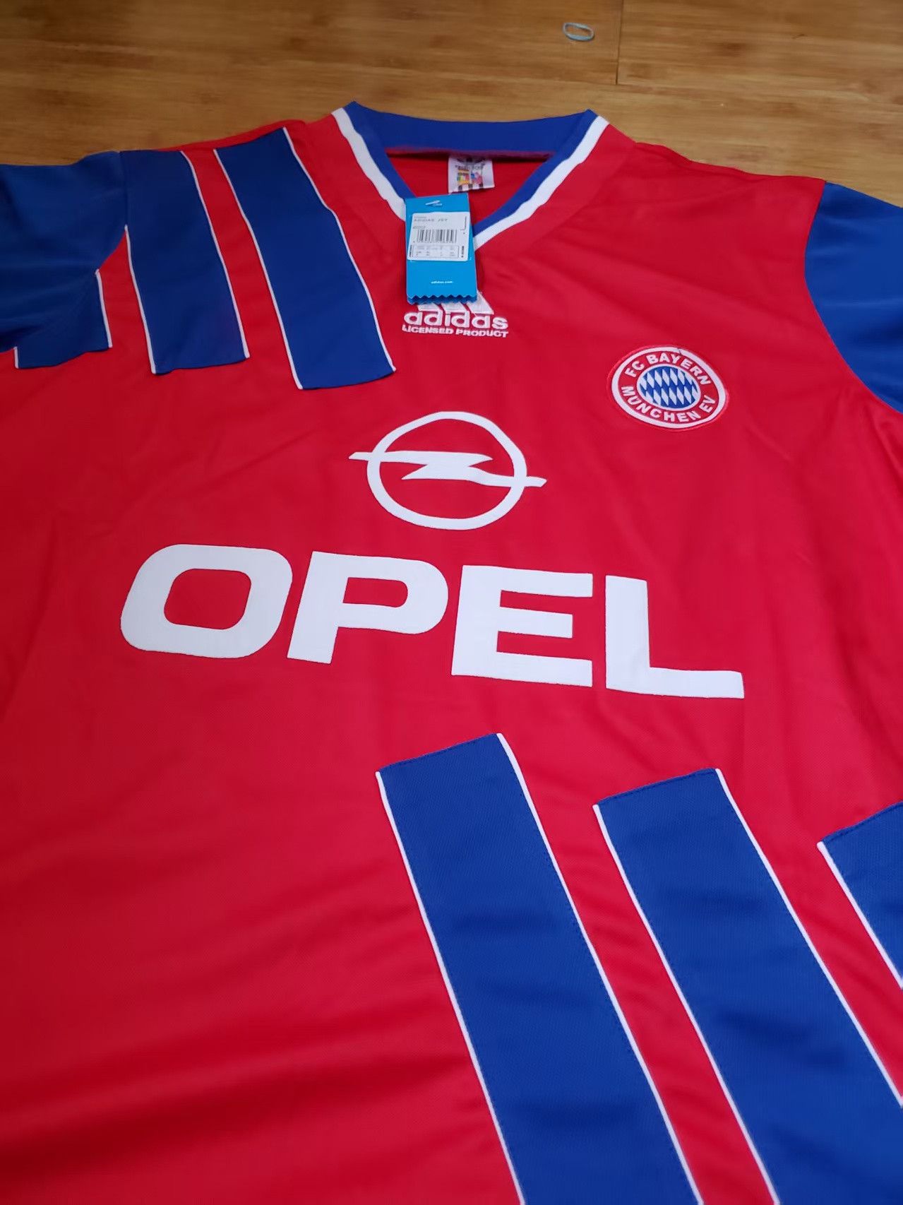 Other 93 94 Bayern München #10 Matthäus Jersey Size US M / EU 48-50 / 2 - 5 Thumbnail