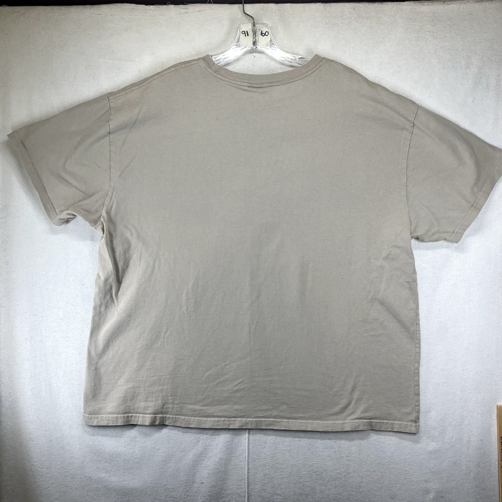 Vintage No Boundaries Oversized Bored Ape Yacht Club Graphic T-Shirt Mens Large Beige Streetwear Size US L / EU 52-54 / 3 - 2 Thumbnail