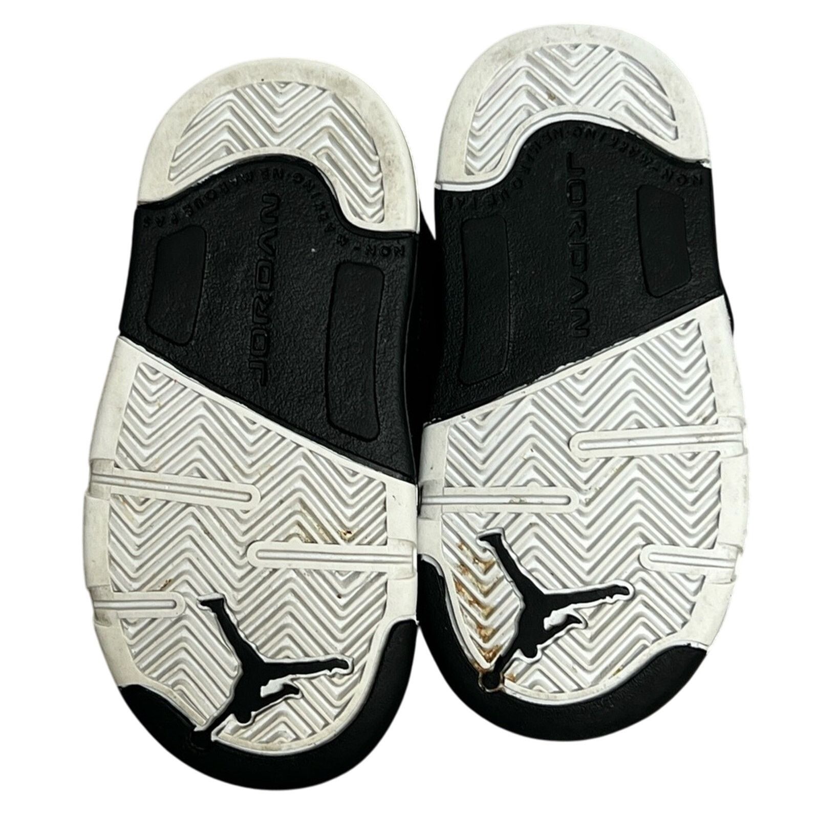 Jordan Brand Nike Air Jordan Retro Metallic SIZE 5C Black Fire Toddler Size US 4 / IT 34 - 8 Thumbnail