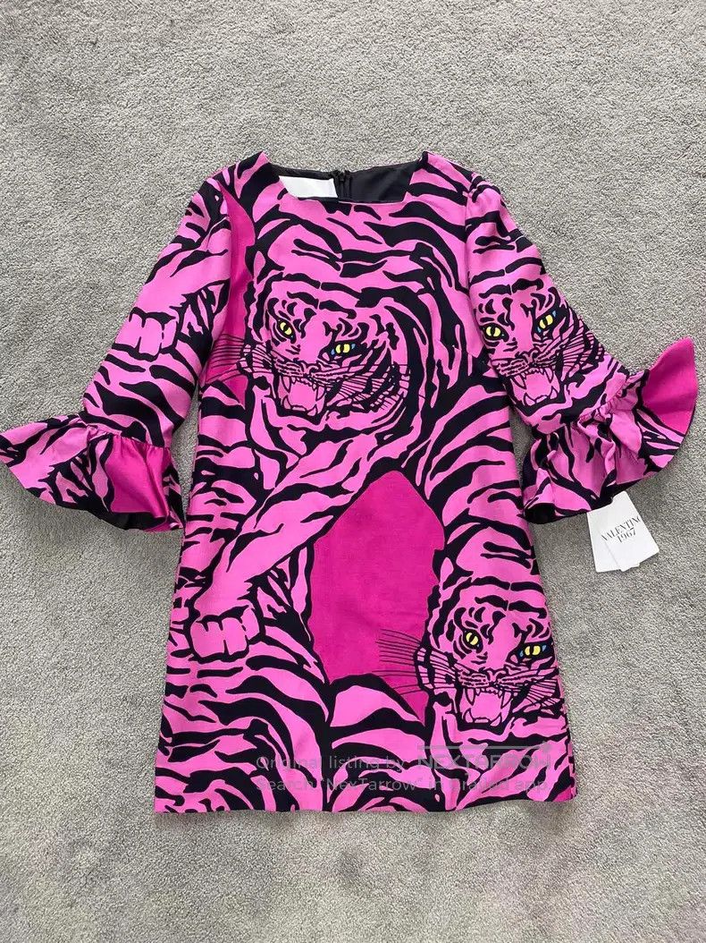 Valentino Valentino Dresses with animal prints Size L / US 10 / IT 46 - 1 Thumbnail