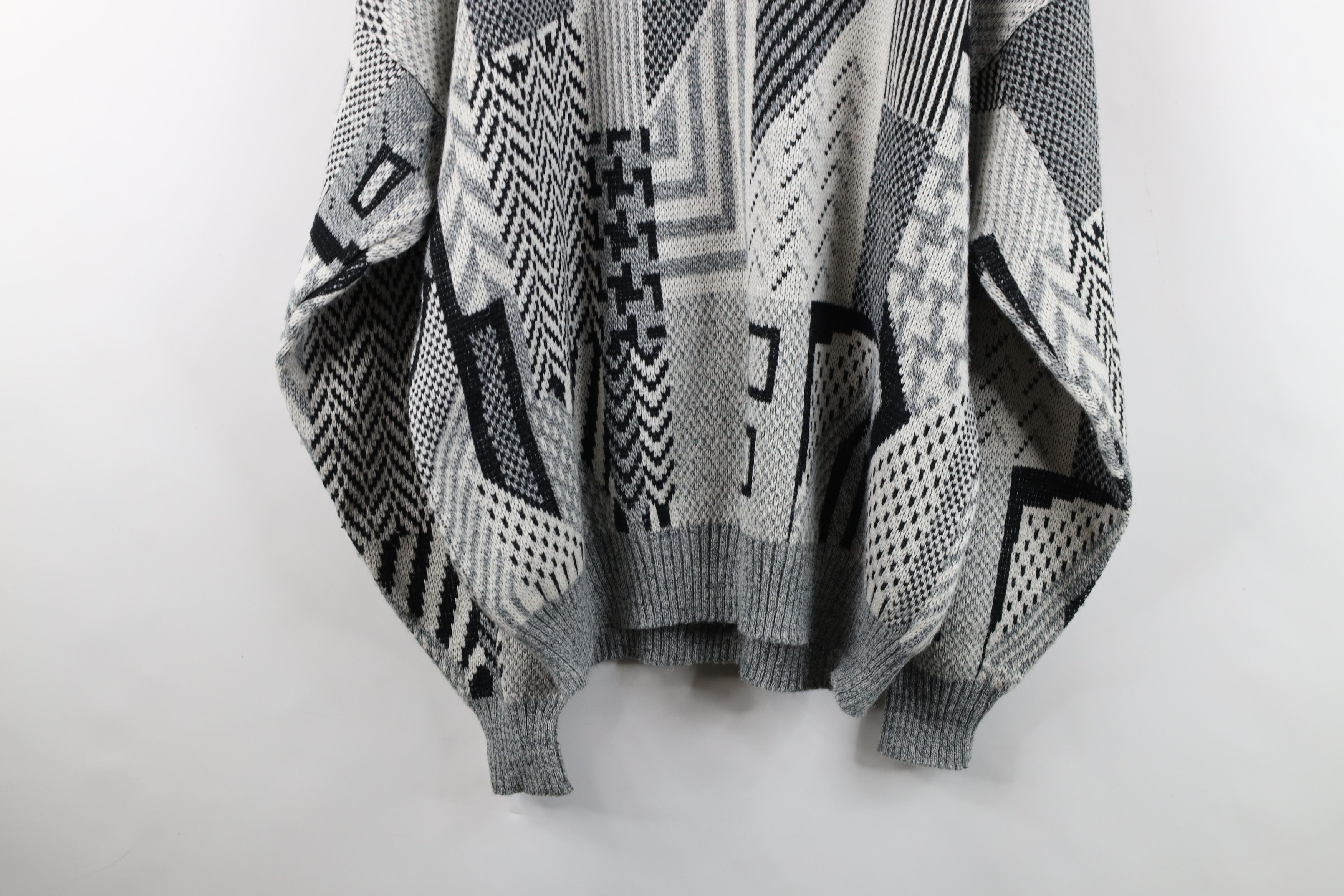 Vintage Vintage 90s Coogi Style Geometric Knit Crewneck Sweater Size US XL / EU 56 / 4 - 12 Thumbnail