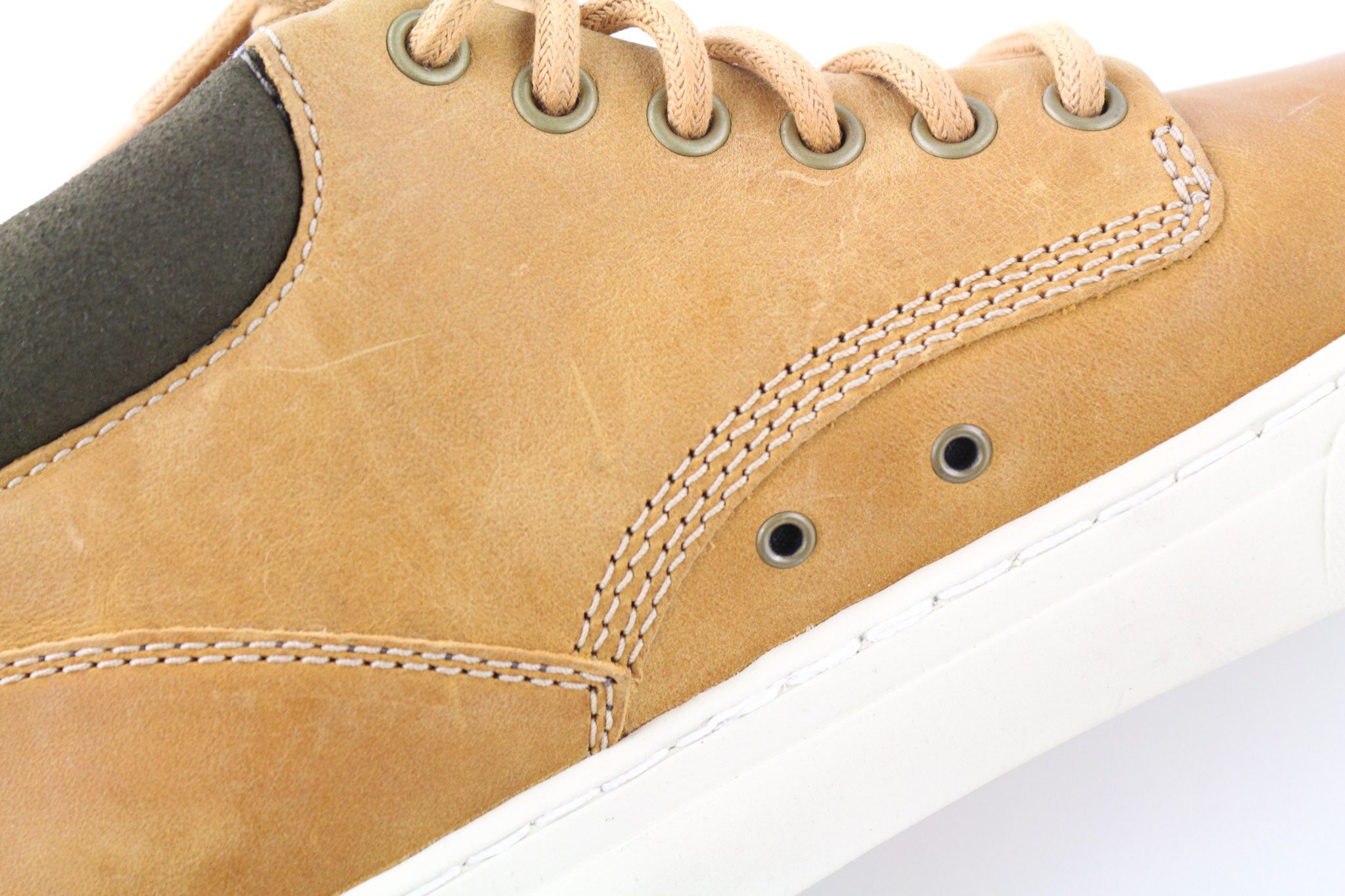 Timberland A1JU1 UK6.5 Brown Leather Almond 79835 Size US 7 / EU 40 - 12 Thumbnail
