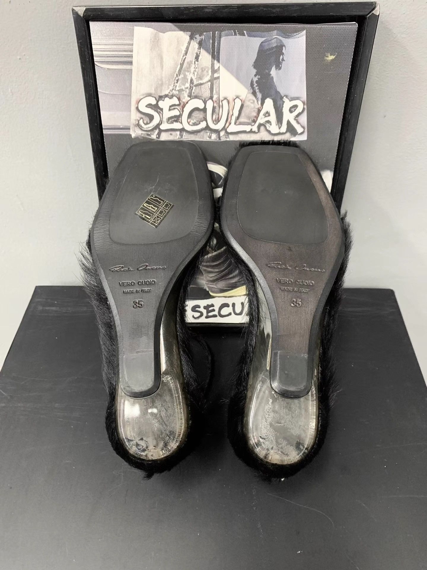 Rick Owens Rick Owens 23SS Ponyhair Transparent Heel Sandals K34 Size US 5 / IT 35 - 8 Thumbnail