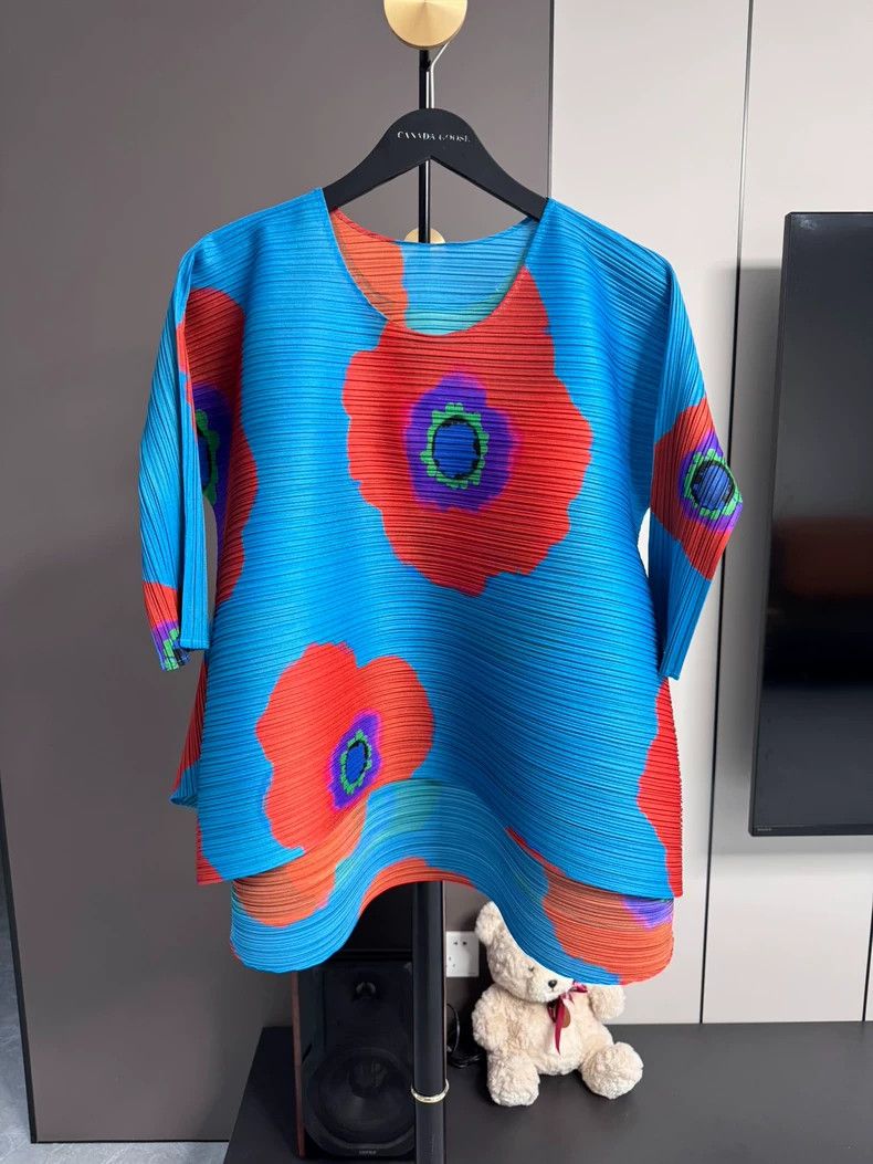 Issey Miyake Issey Miyake size:3 Blue bestseller sunflower short-sleeve Size S / US 4 / IT 40 - 1 Thumbnail