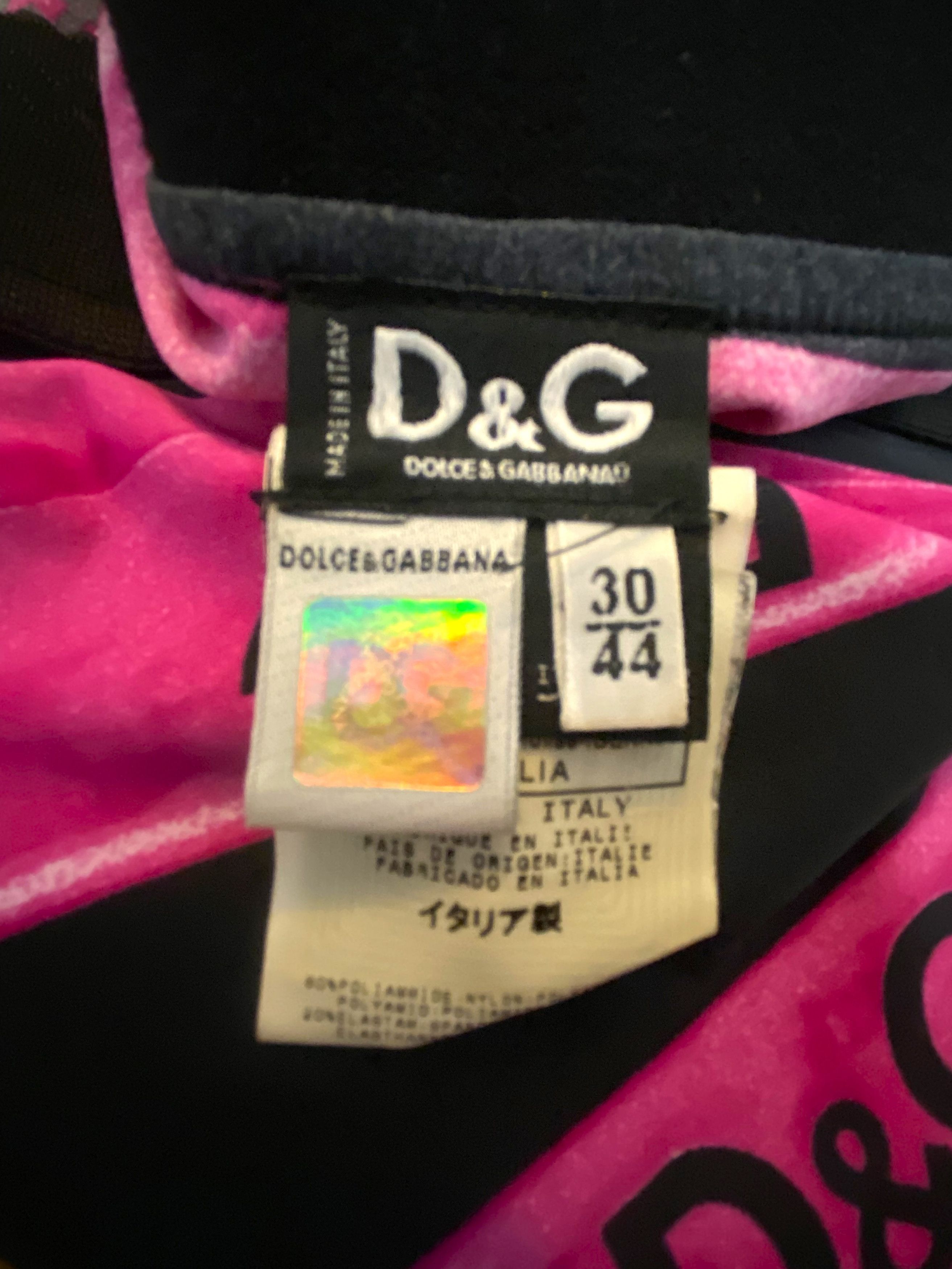 Dolce & Gabbana D&G Dolce & Gabbana F/W 2003 Caution Tape High Waisted Skirt Size 30" / US 8 / IT 44 - 12 Thumbnail