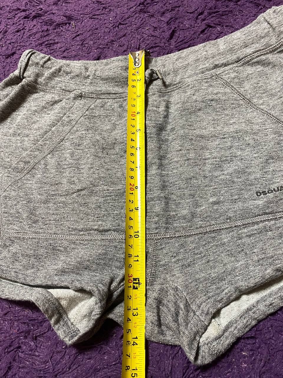 Dsquared2 DSQUARED2 Slim Fit Shorts Clean Design Size 27" / US 4 / IT 40 - 7 Thumbnail
