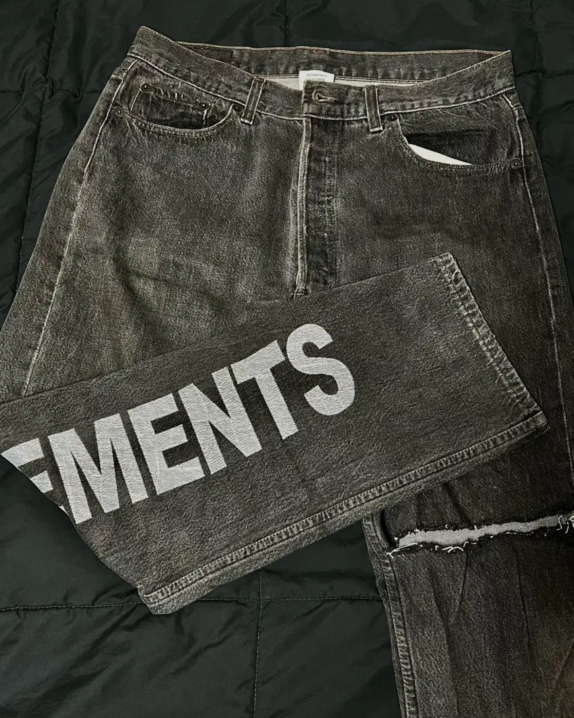 Vetements Vetements x Levi's Embroidered Logo Denim Pants Jeans Size US 32 / EU 48 - 3 Thumbnail