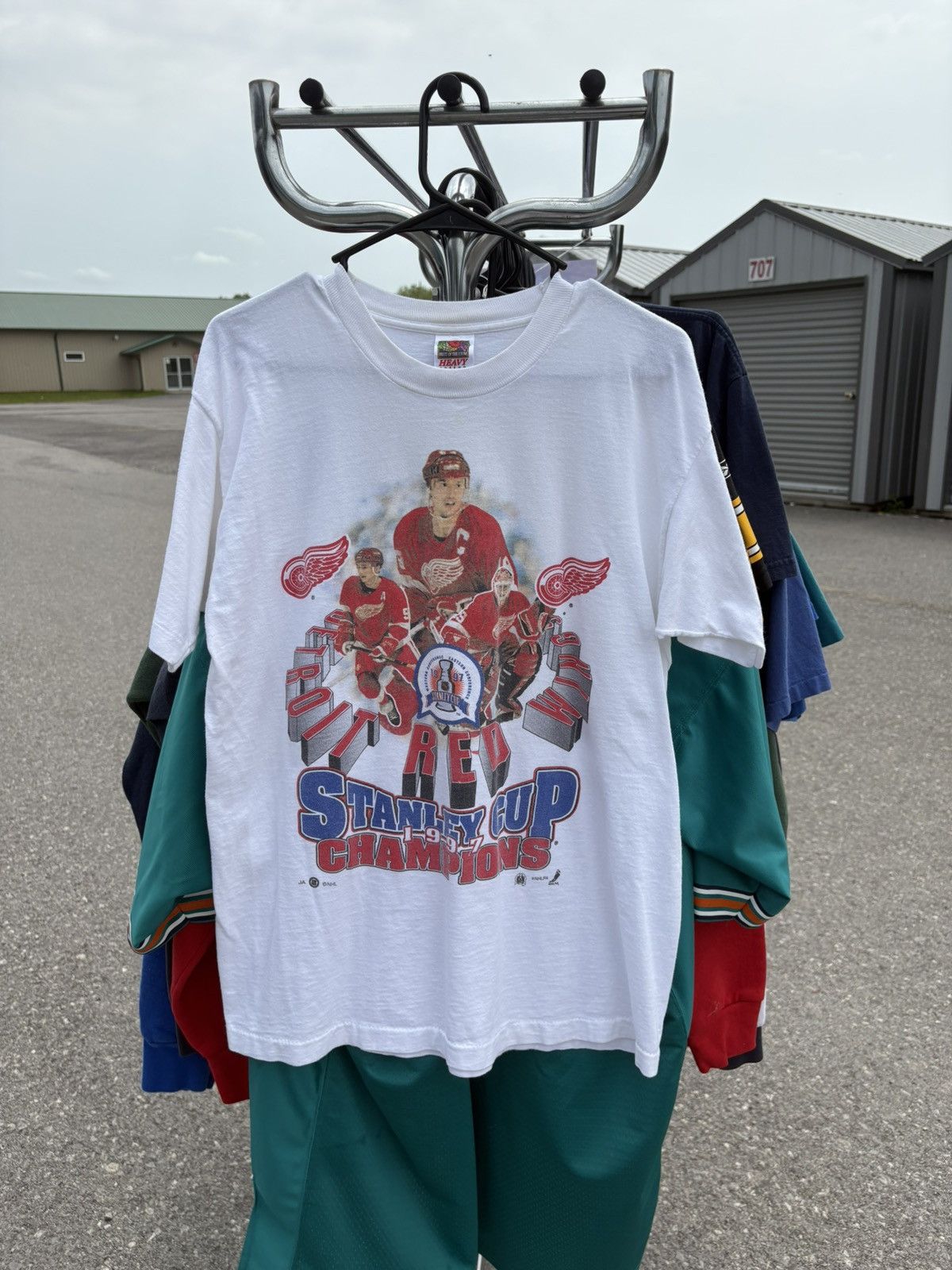 NHL × Vintage 1997 Detroit Red Wings Stanley Cup Champs T-Shirt Size US L / EU 52-54 / 3 - 1 Thumbnail