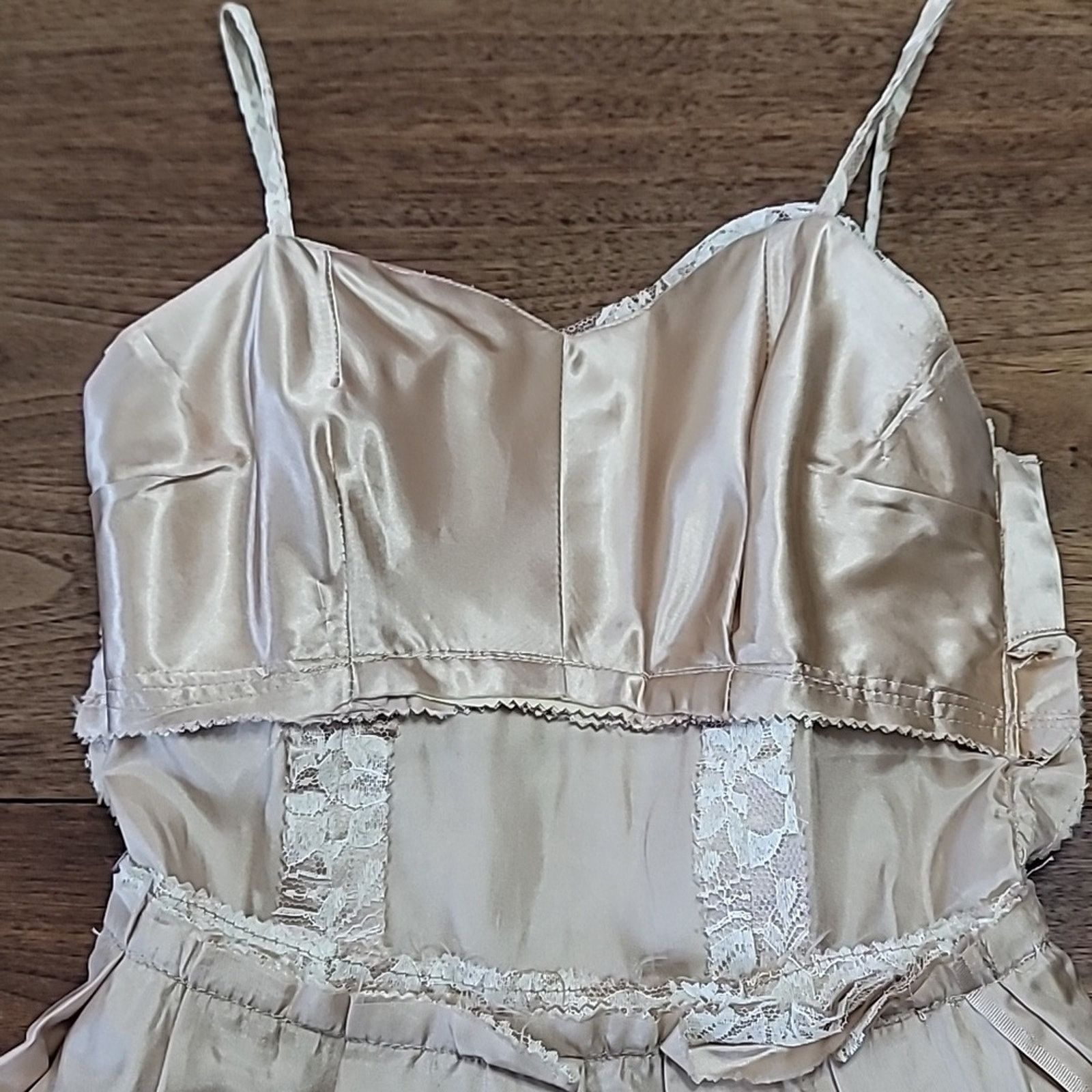 & Other Stories Vtg 1950s Tea Length, Lace Over Satin Cocktail Dress Size ONE SIZE - 8 Thumbnail