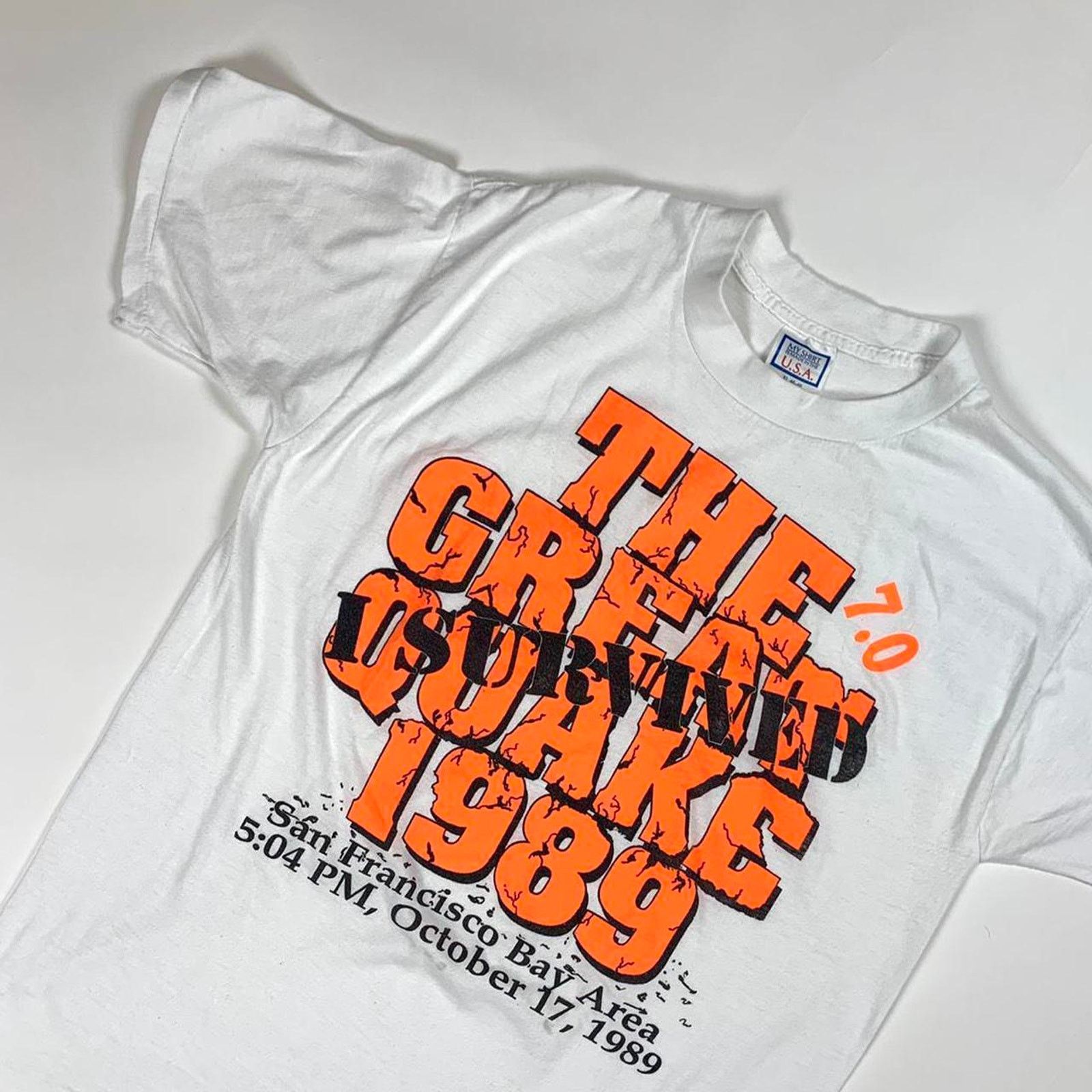 Vintage Vintage 80s San Francisco "Great Quake 1989" T Shirt Size US XL / EU 56 / 4 - 1 Thumbnail