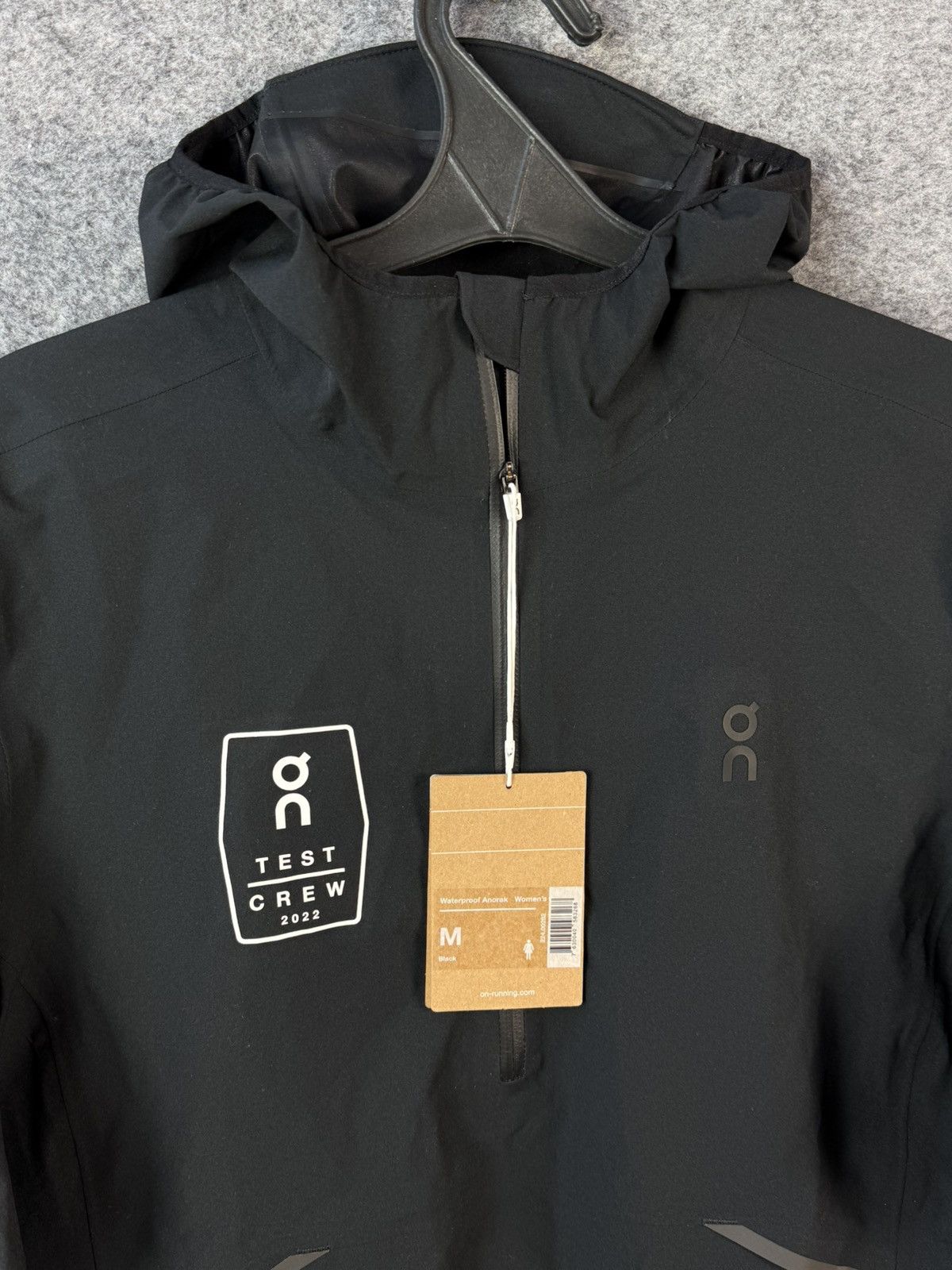 On On Running Warerproof Anorak Women’s jacket size M NWT Size M / US 6-8 / IT 42-44 - 12 Thumbnail