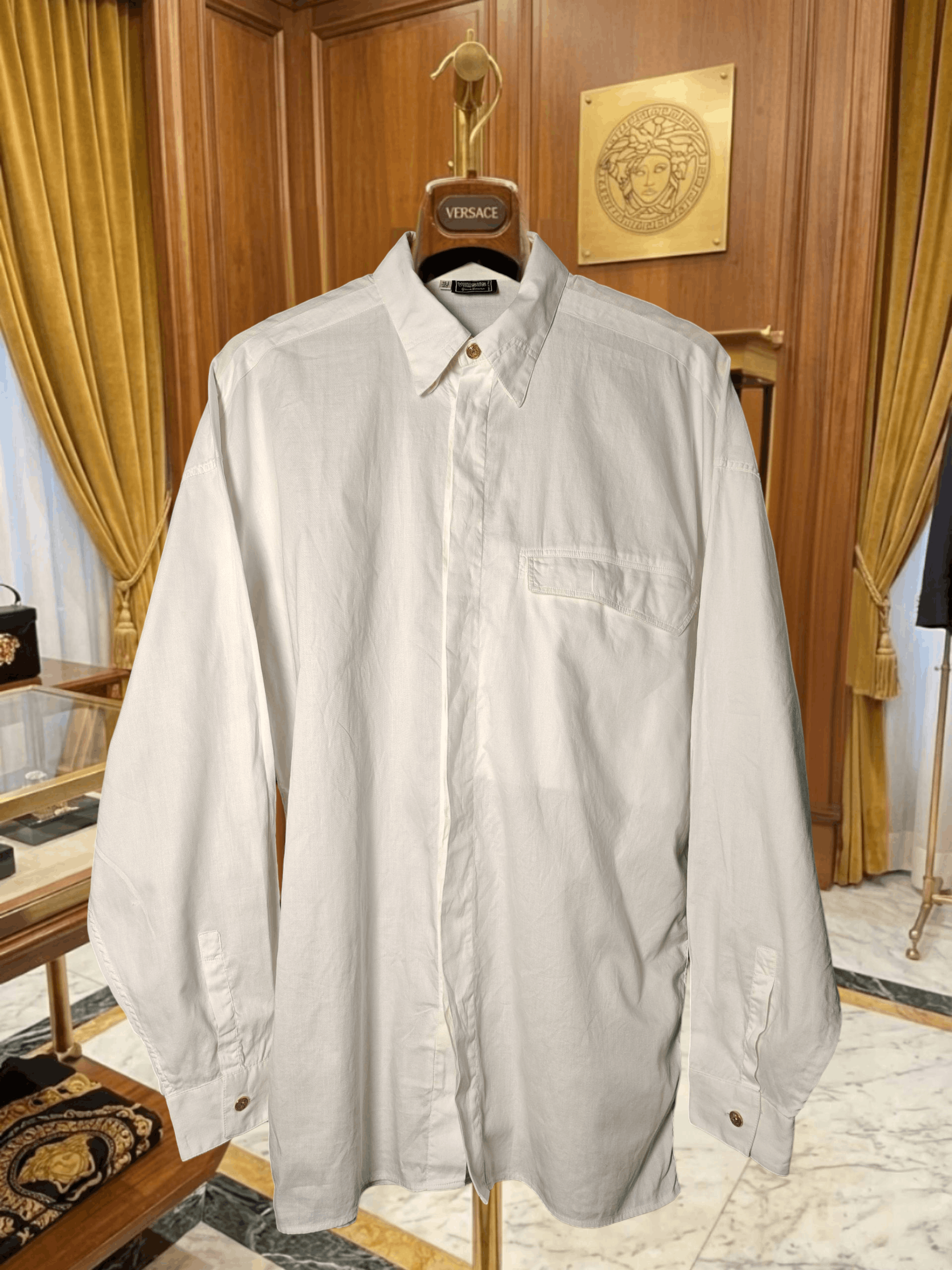 Versus Versace Versus Versace 90s Gold Lion Shirts Long Sleeves Italy 15 ¾ Size US L / EU 52-54 / 3 - 1 Thumbnail