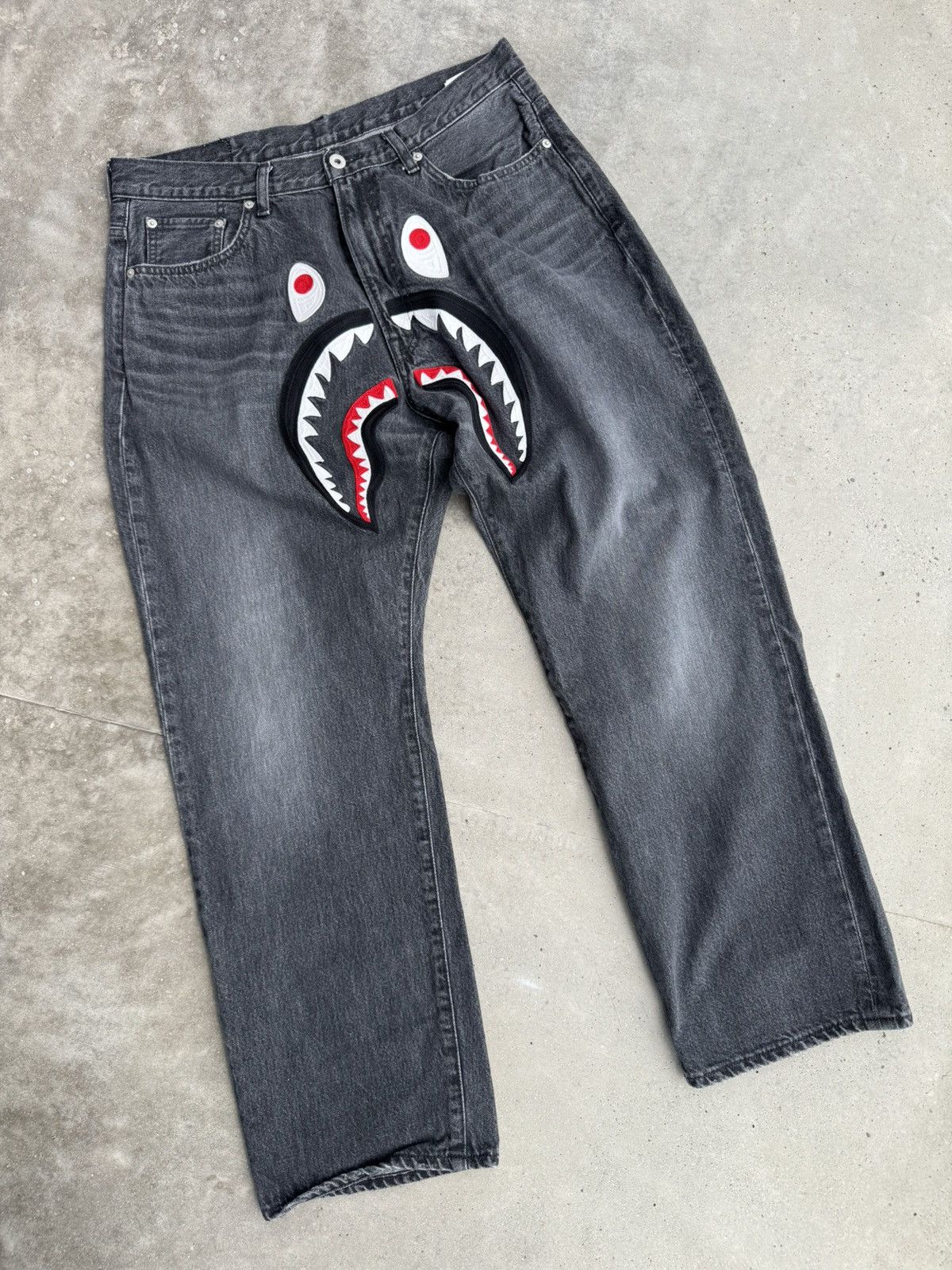 Bape A bathing ape bape shark denim japanese pants streetwear Size US 34 / EU 50 - 1 Thumbnail