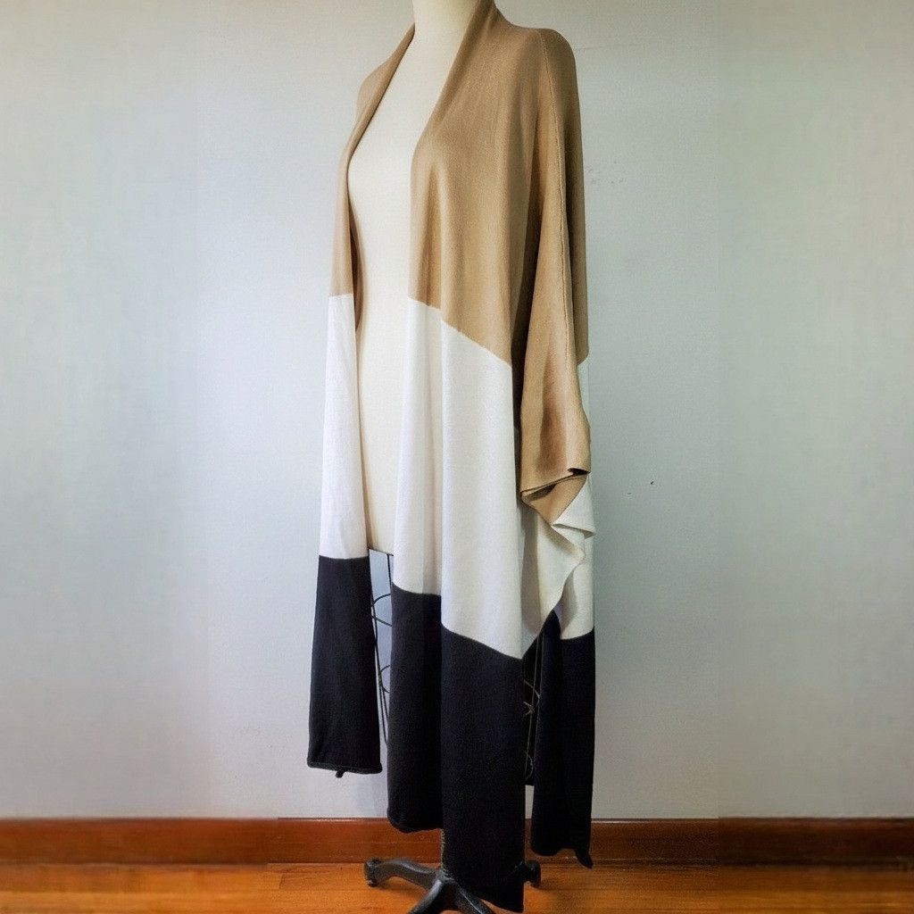 Other Victor Alfaro OS Cardigan Duster Colorblock 100% Wool Beige Size ONE SIZE - 2 Thumbnail