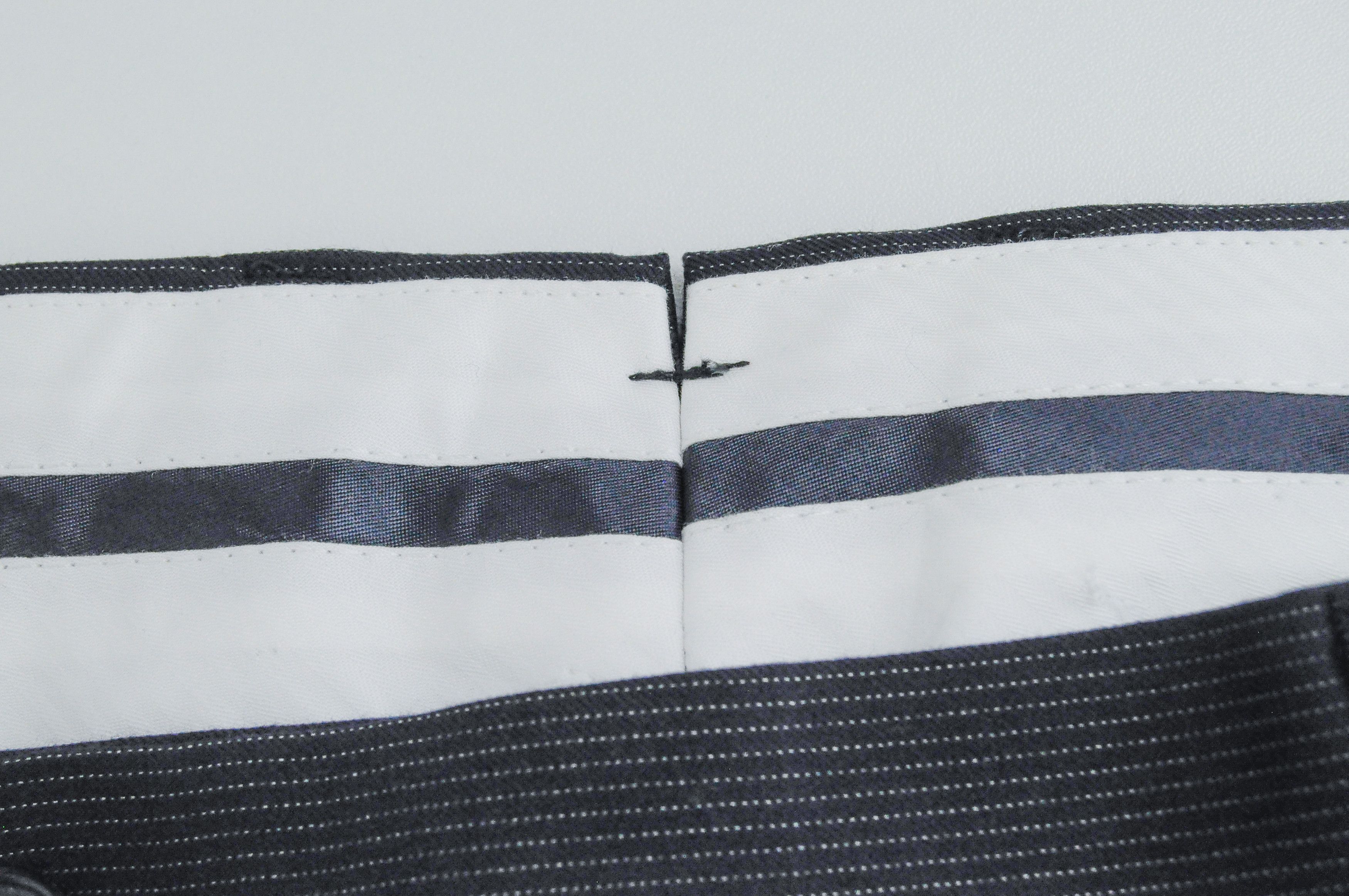 Suitsupply UK44S Navy Wool Pleated Trousers 60268 Size US 44 / EU 60 - 7 Thumbnail
