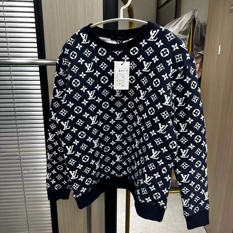 Louis Vuitton Louis Vuitton Full print of old flower sweatshirt 2504-Next Size US S / EU 44-46 / 1 - 1 Thumbnail