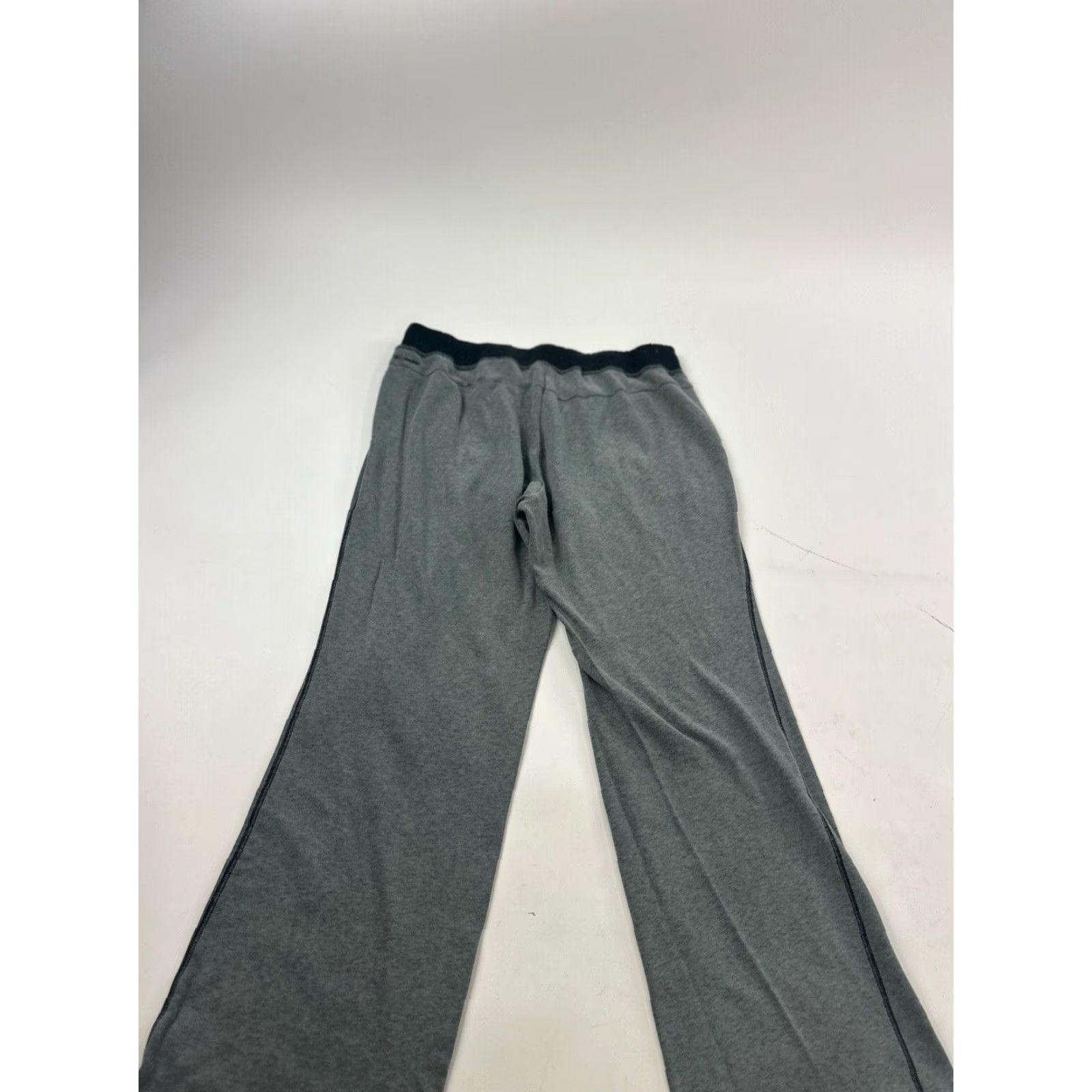Vintage Columbia Sweatpants Women’s XL Gray Wide-Leg Pockets Athletic Activewear Size 40" / US 18 - 4 Thumbnail