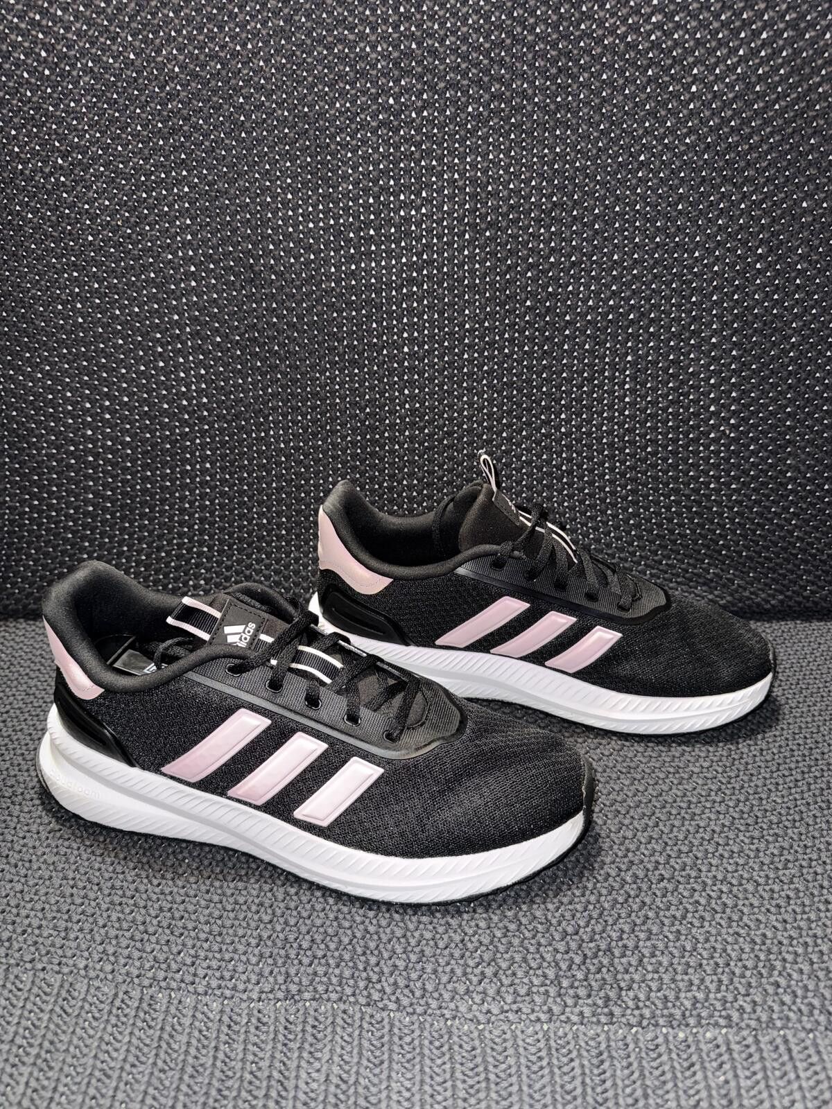 Adidas Adidas Women's Running Shoes Black and Pink Size 10 Size US 10 / IT 40 - 1 Thumbnail