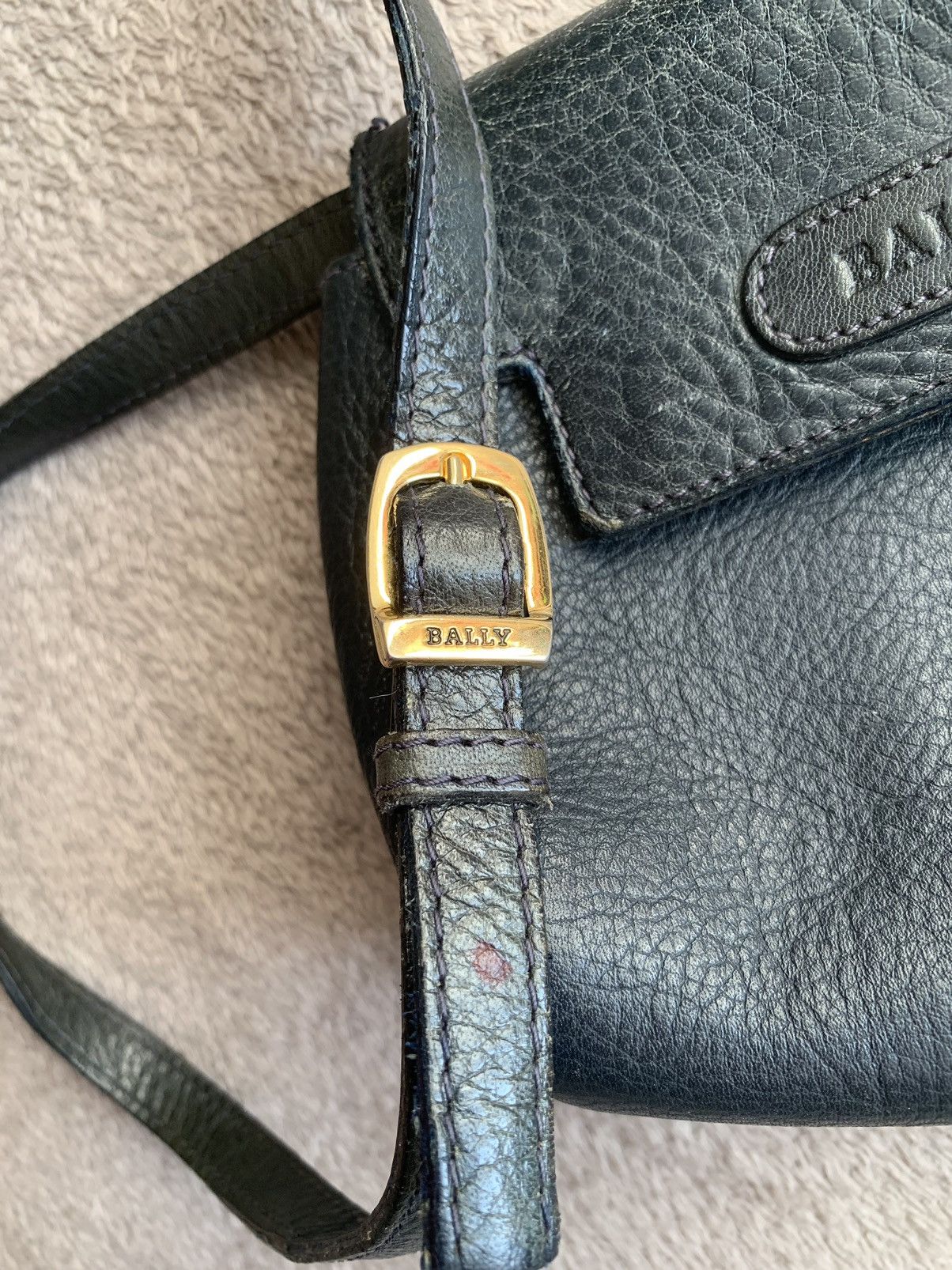 Bally × Genuine Leather × Vintage Rare🔥 Bally vintage leather mini bag Size ONE SIZE - 3 Thumbnail