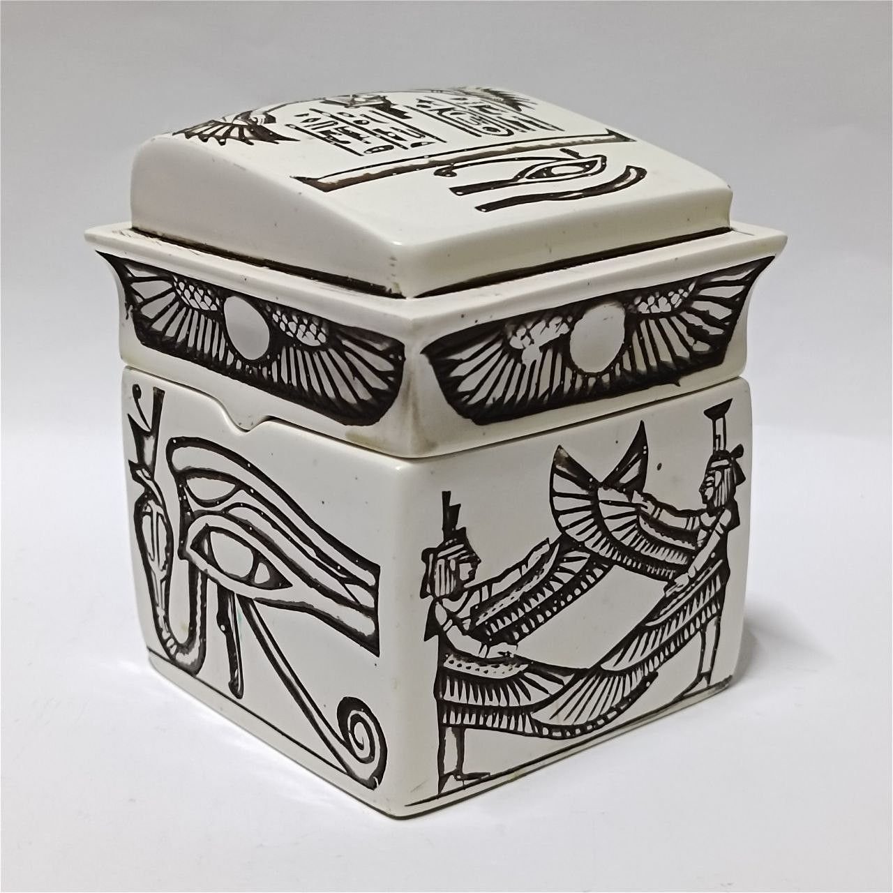 Other Egyptian canopic jar set in engraved box pharaonic art Size ONE SIZE - 1 Thumbnail