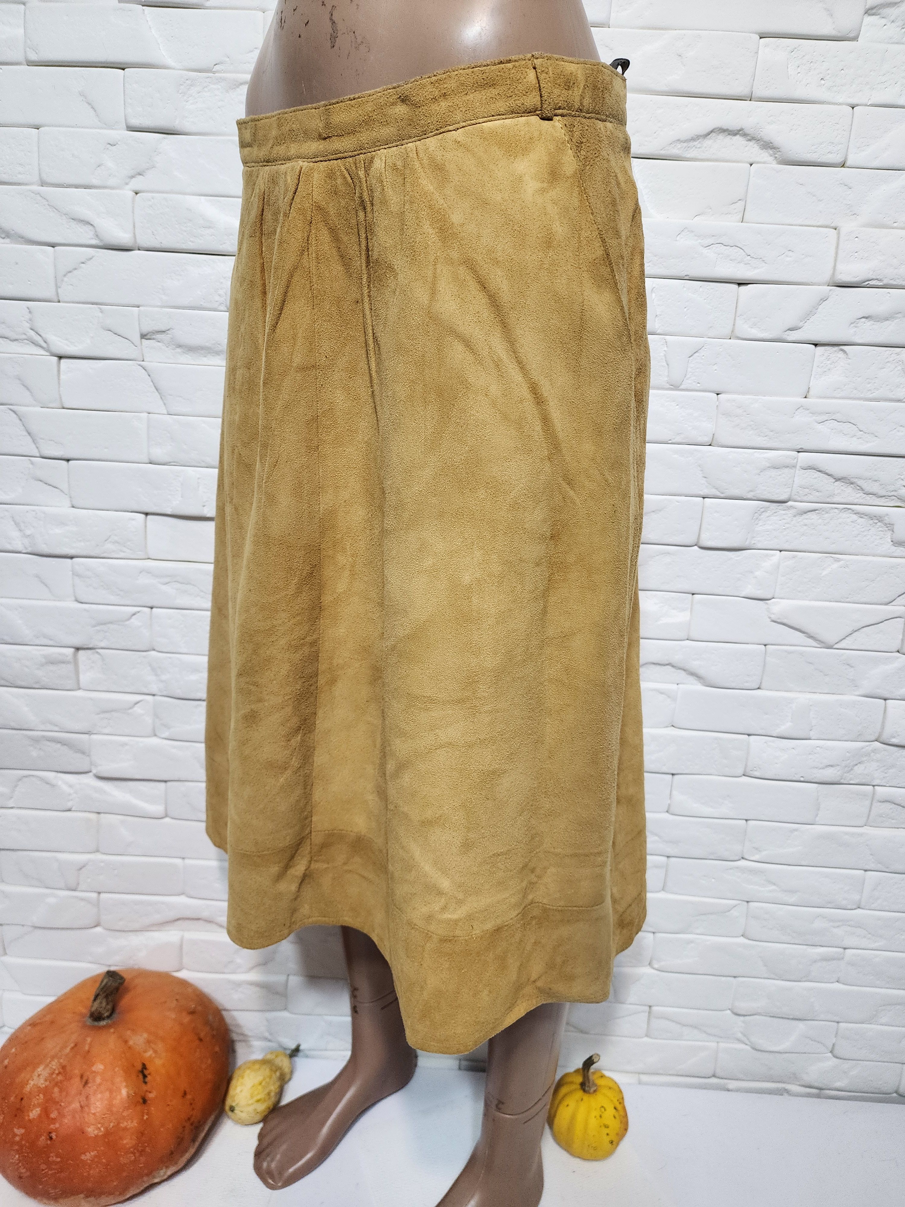 Genuine Leather Brown Suede Leather Skirt: 27" Waist Size 27" / US 4 / IT 40 - 3 Thumbnail