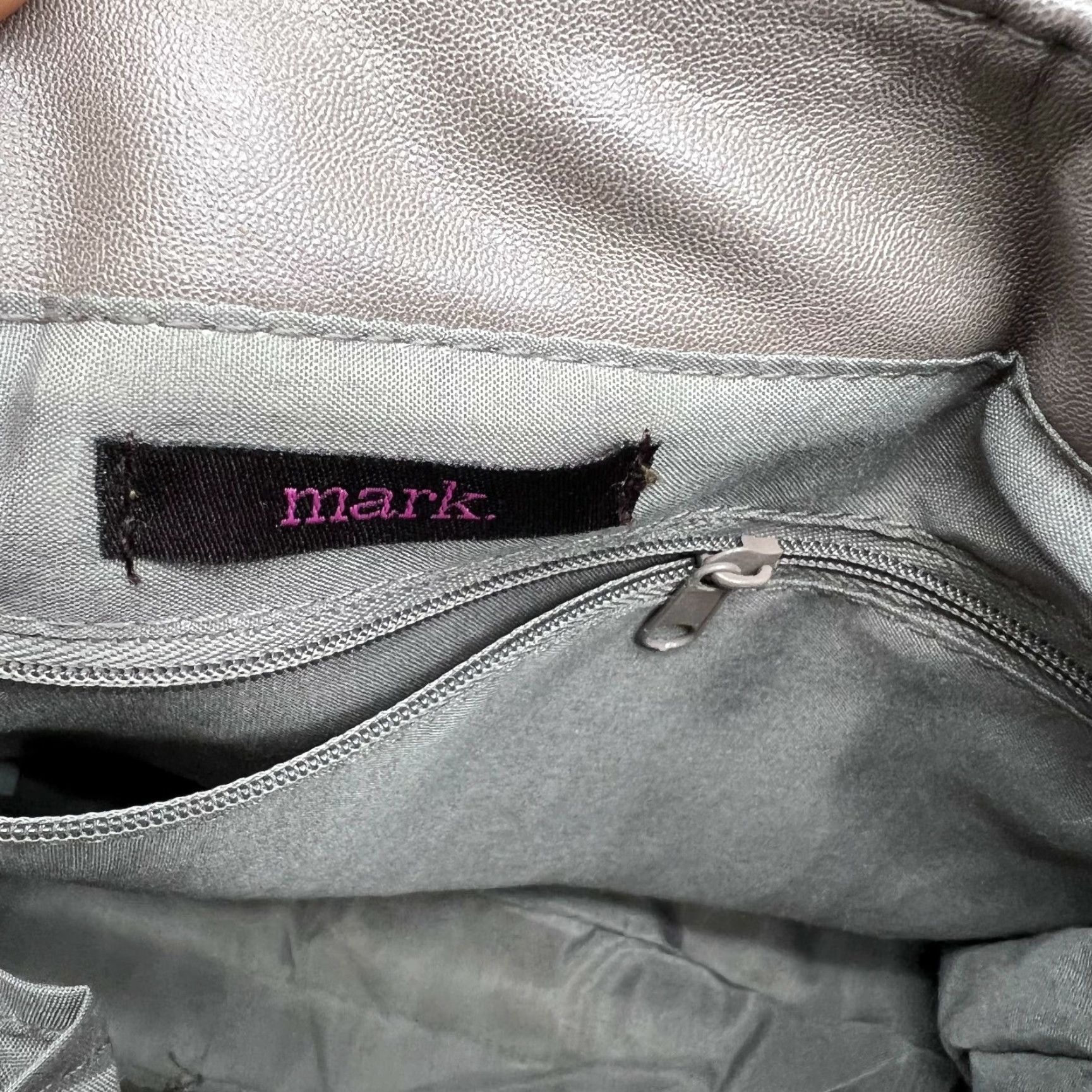 Vintage Mark Leather Shoulder Bag Womens Beige 9X14 Inch Medium Purse Inner Pockets, Handbag, Snap, Designer, Party/Cocktail, Brand Mark, Beige Size ONE SIZE - 7 Thumbnail