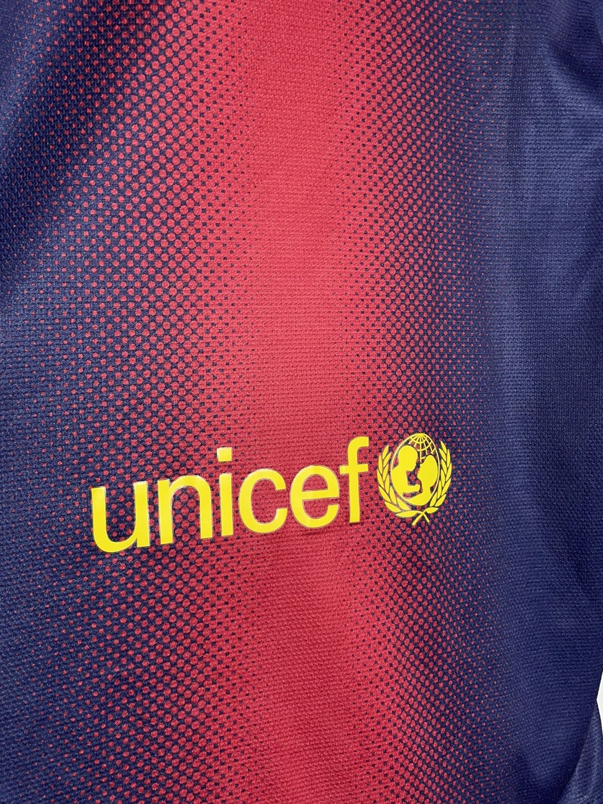 Nike F.C Barcelona Nike 2013/14 Home Y2k Football Shirt Size US S / EU 44-46 / 1 - 12 Thumbnail