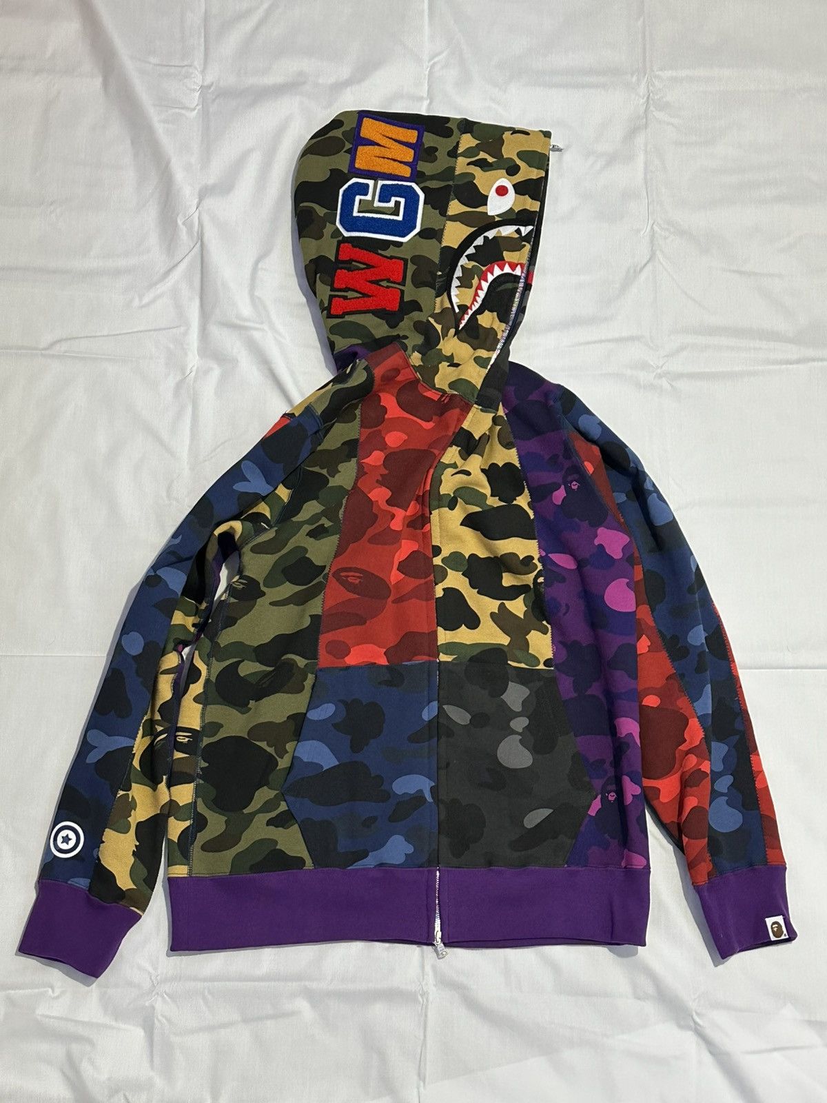 Bape BAPE Multicolor Mix Crazy Camo Shark Full Zip Hoodie Size US XL / EU 56 / 4 - 3 Thumbnail