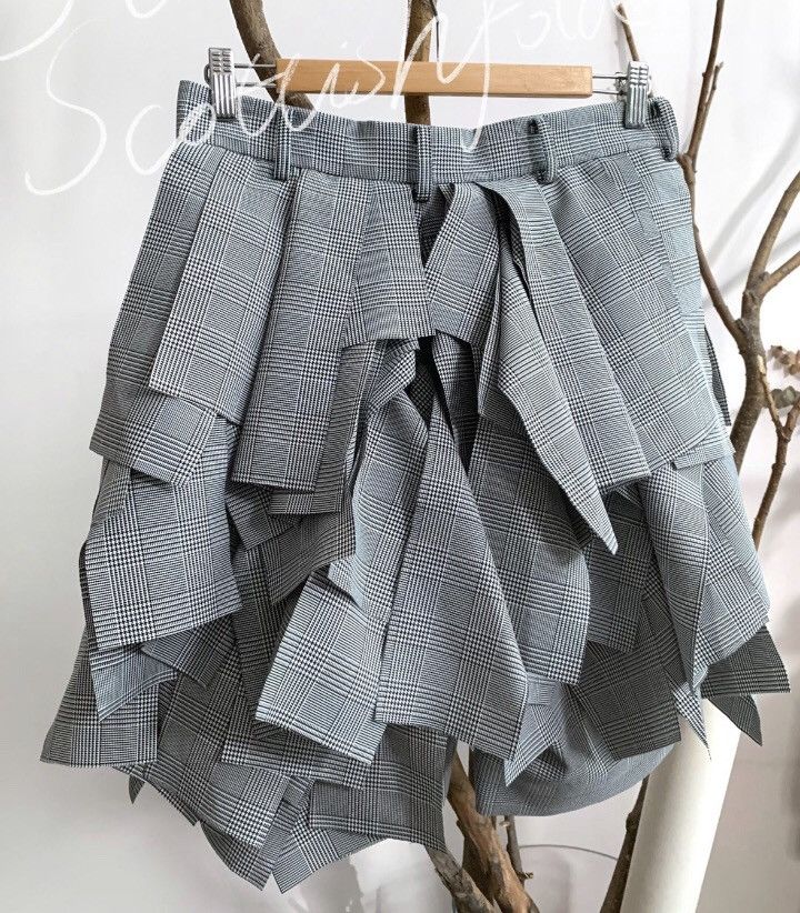 Comme des Garcons Comme Des Garcons SThousand Bird Grid 2502-Nextarr Size 28" / US 6 / IT 42 - 4 Thumbnail