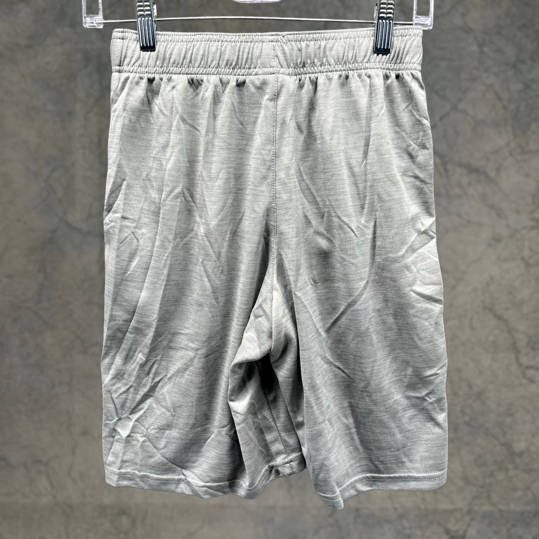Champion Champion Shorts Mens Small Gray Athletic Activewear Lightweight Basketball Vtg Short Athletic Mens Small Gray Size US 29 - 1 Thumbnail