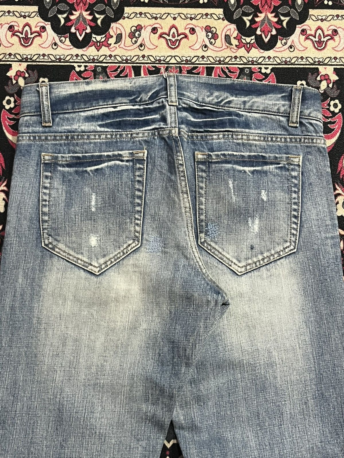 Le Grande Bleu (L.G.B.) ⚡️Distressed⚡️Vintage Garage Blue Fringe Whisker Blue Jeans Size US 33 - 7 Thumbnail
