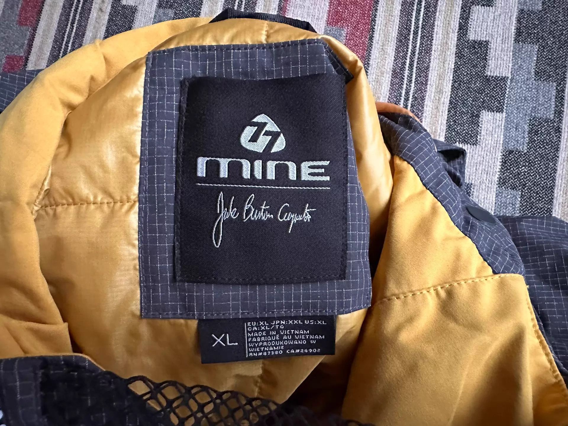 Burton Burton Mine77 2L Ripstop Anorak Snowboard Thicken Size US XL / EU 56 / 4 - 6 Thumbnail