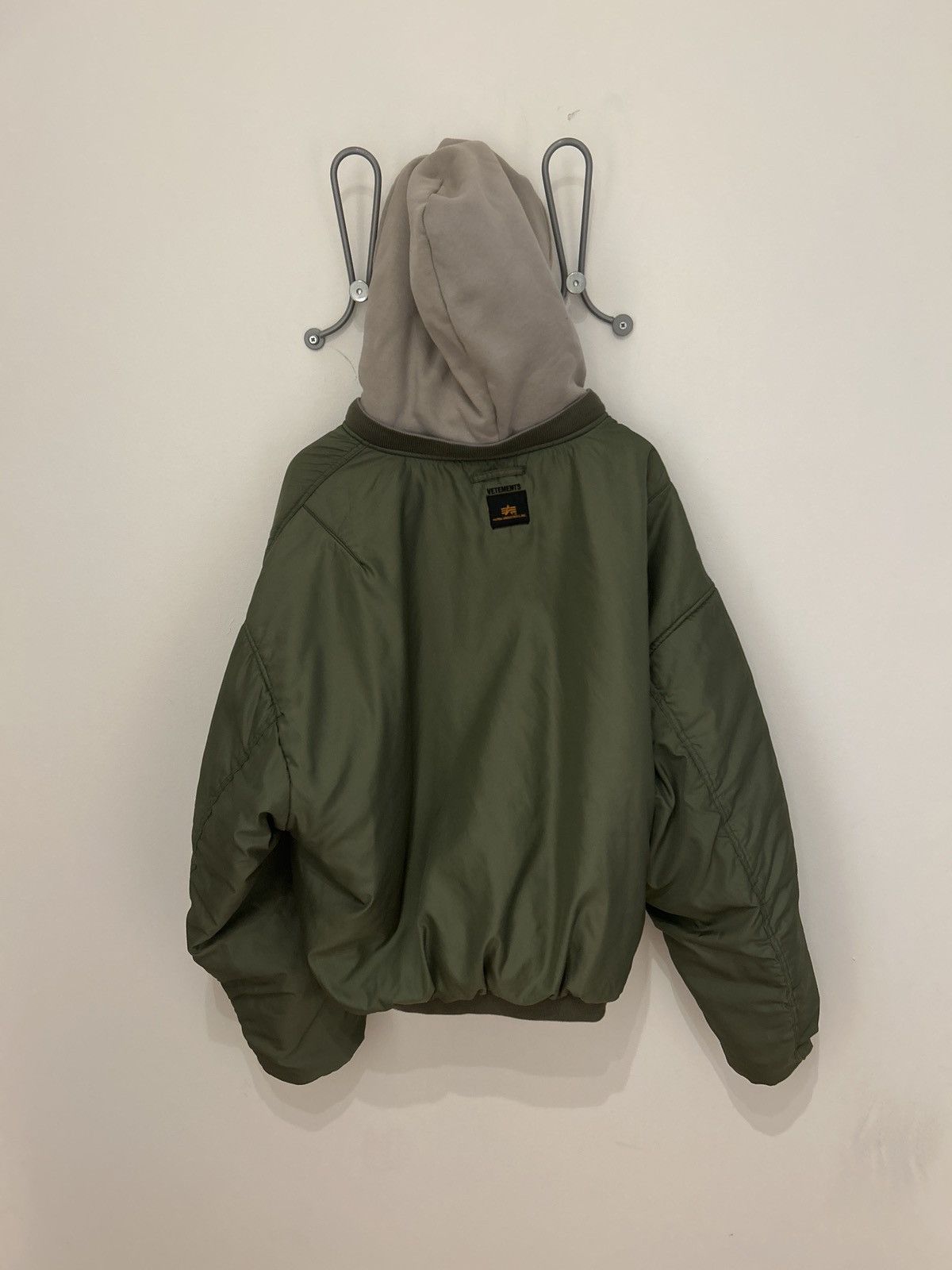 Alpha Industries × Vetements Vetements x Alpha Industries Reversible Bomber Jacket Size US XS / EU 42 / 0 - 3 Thumbnail