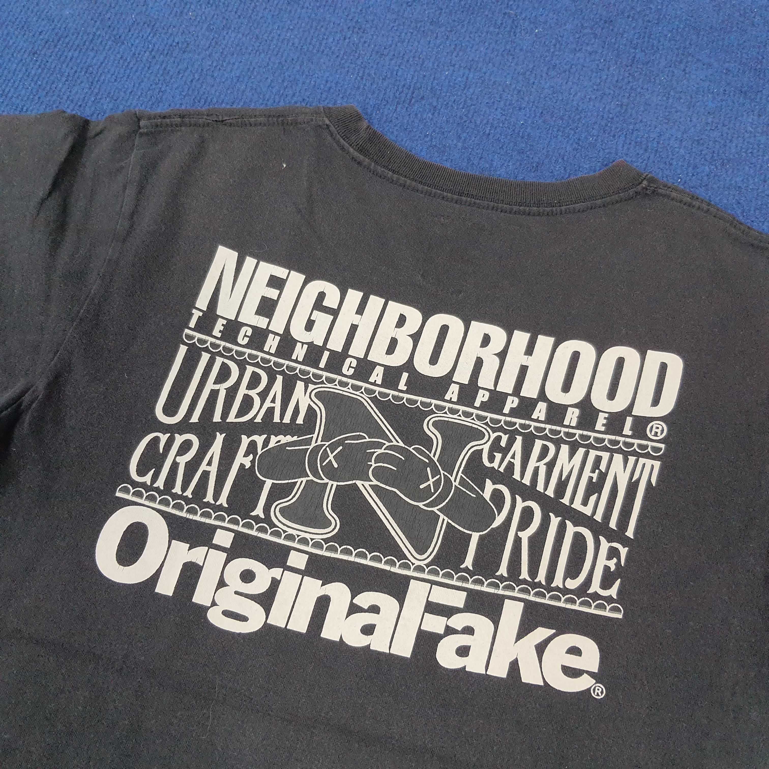 Kaws × Neighborhood × Vintage Vintage Neighborhood x Kaws Japan Streetwear Brand Tshirt Size US M / EU 48-50 / 2 - 6 Thumbnail