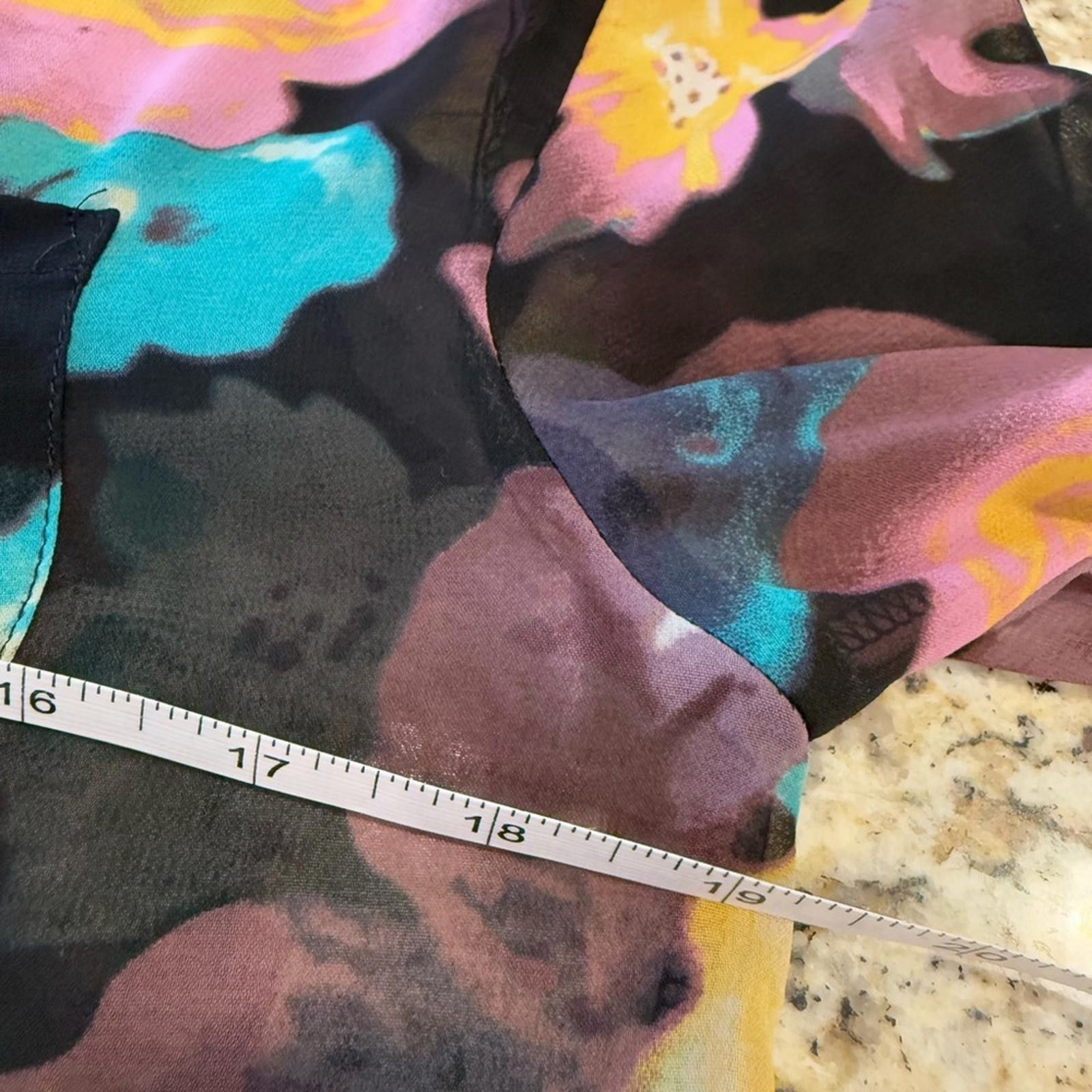 Decree Decree semi sheer colorful floral button up top blouse SZ SM Size S / US 4 / IT 40 - 8 Thumbnail