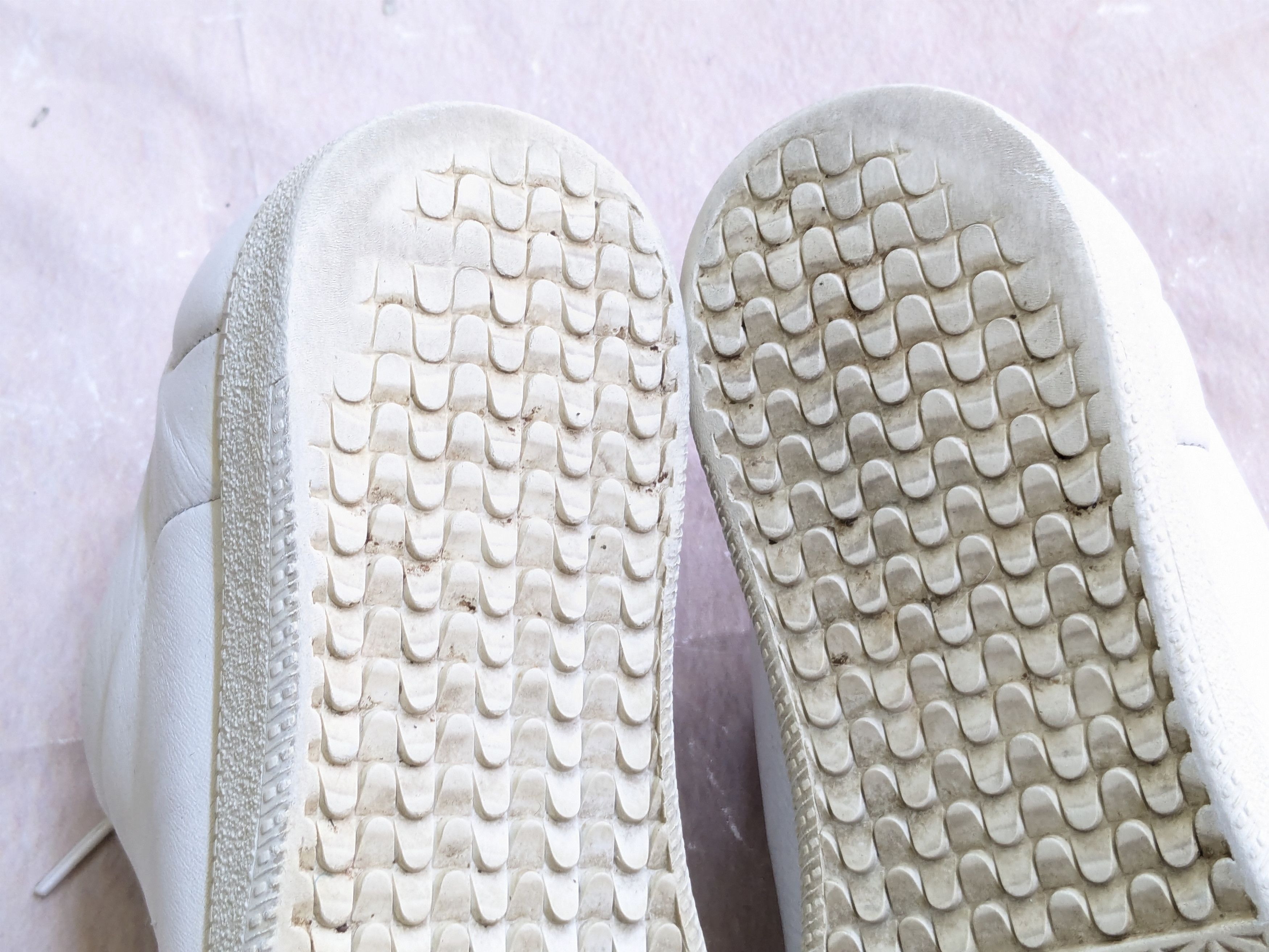 Maison Margiela Maison Margiela Future Low White 9 42 Leather Size US 9 / EU 42 - 20 Thumbnail
