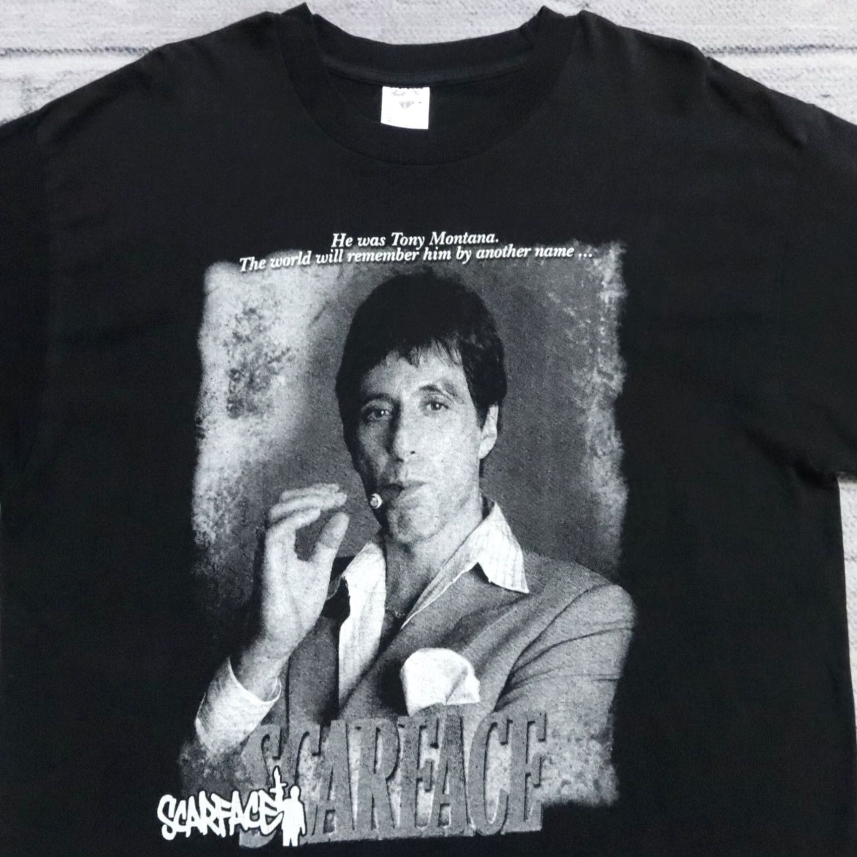 Vintage Vintage Scarface Al Pacine Photo Tshirt 2XL Black Mens T-Shirt Lucky 90s Rap Urban Size US XXL / EU 58 / 5 - 2 Thumbnail