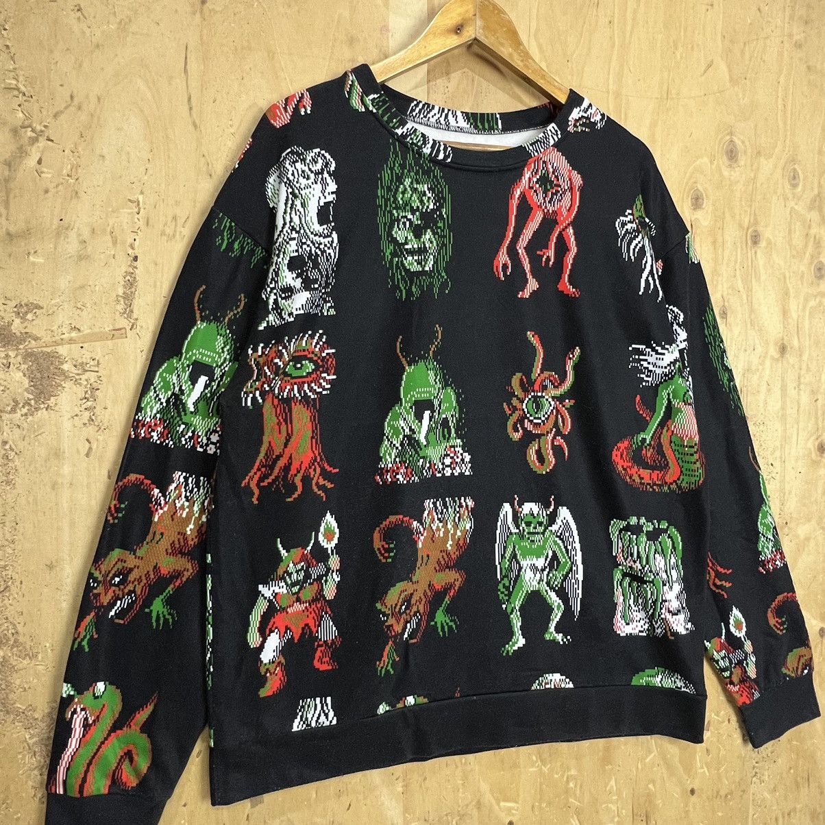 Japanese Brand Kikillo Very Nice Design Size US L / EU 52-54 / 3 - 5 Thumbnail