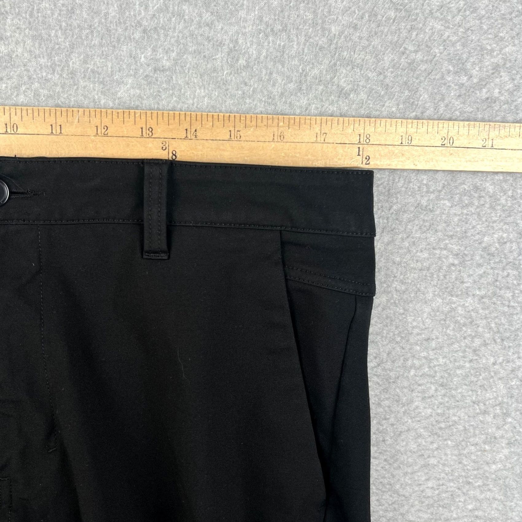 Vintage BYLT Everyday Jogger Pants Slim Fit Stretch Performance 38x28 Mens Black Golf Pants Slim Fit Stretch Mens 38 Black jogger pants Size US 38 / EU 54 - 5 Thumbnail