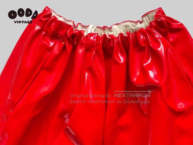 Comme des Garcons Comme des Garcons size XS Glossy patent leather asymmetric Size 23" - 4 Thumbnail