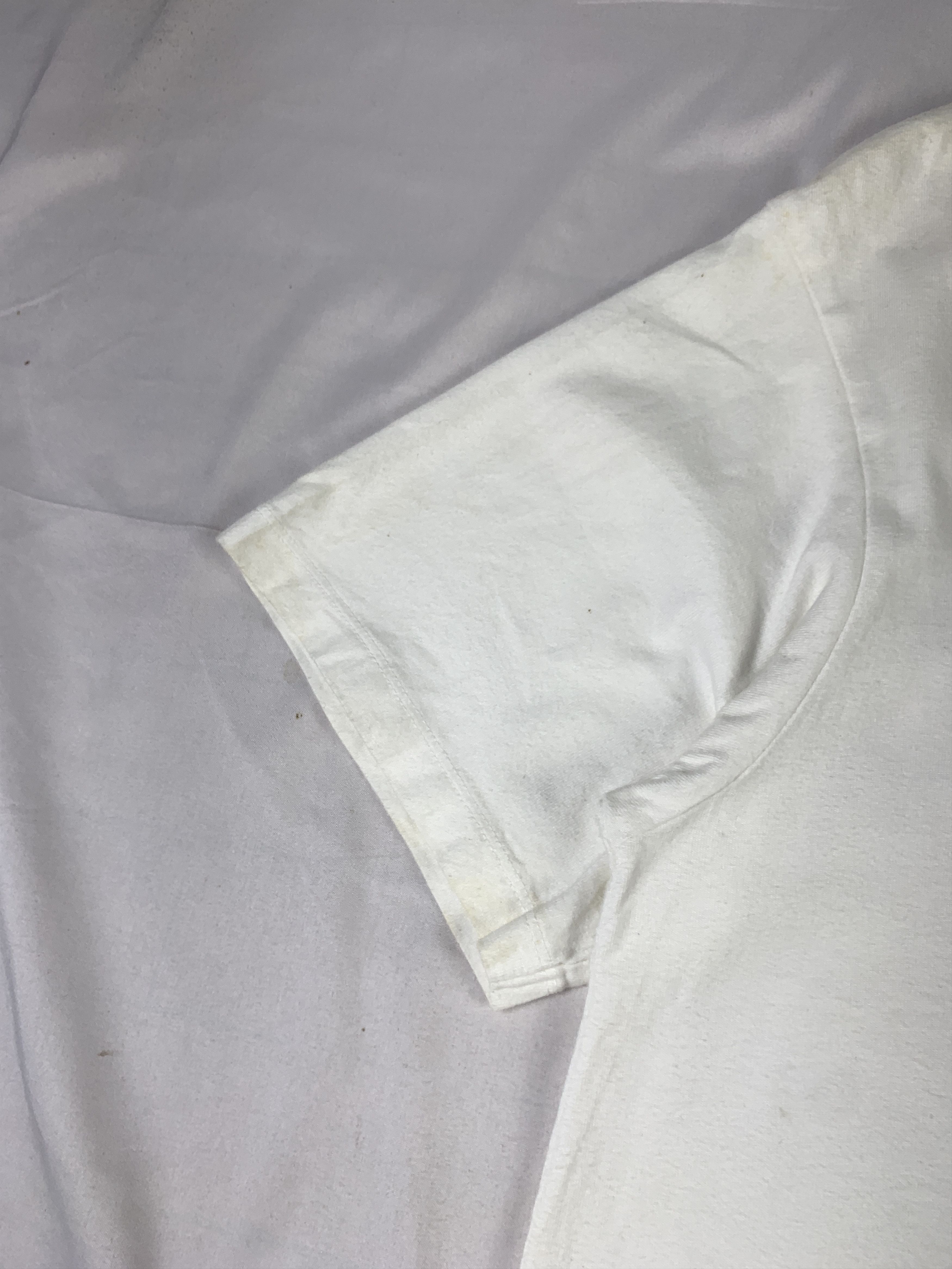 Uniqlo Uniqlo x Sailormoon White Oversize Tee (M) Size M / US 6-8 / IT 42-44 - 5 Thumbnail