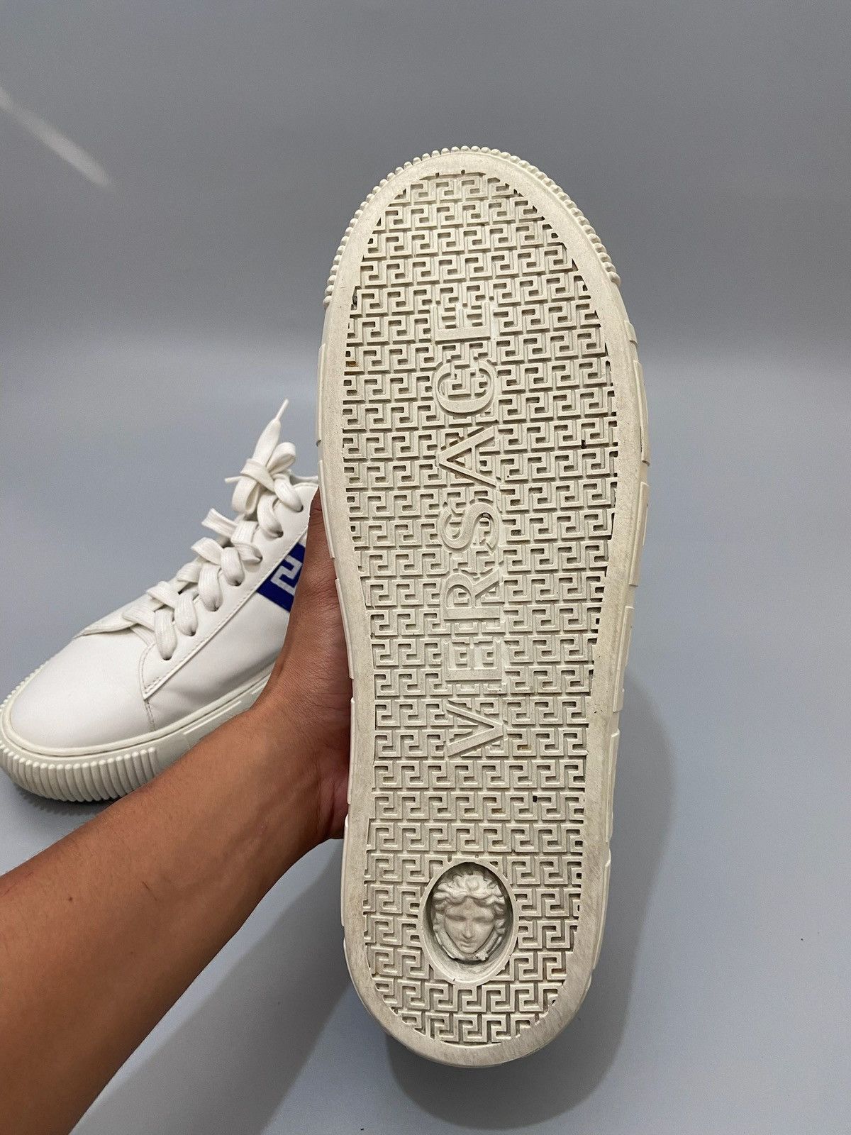 Versace Versace Greca Sneakers Size US 13 / EU 46 - 4 Thumbnail