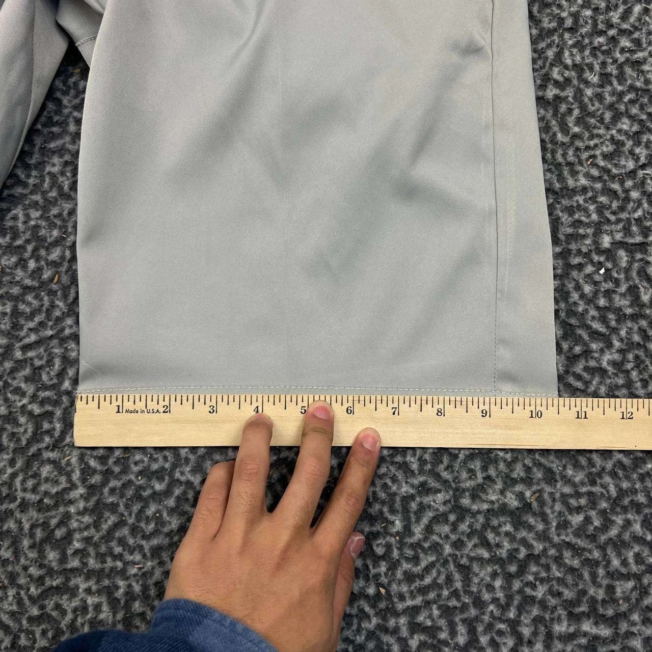 Greg Norman Greg Norman Golf Shorts Men 30 Chino Pockets Flat Front Size US 30 / EU 46 - 8 Thumbnail