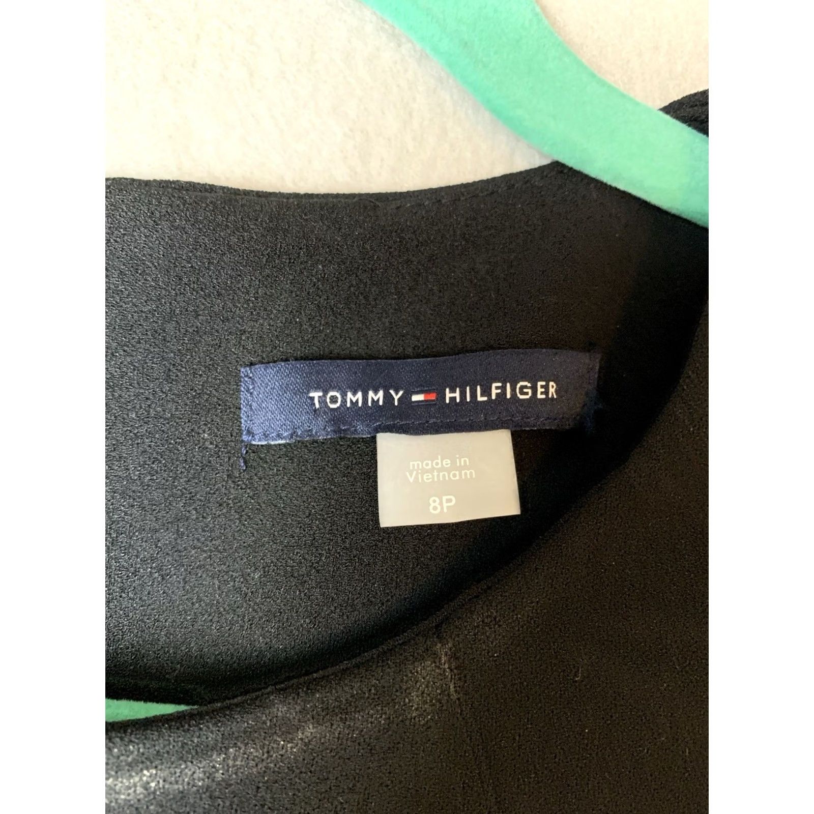 Tommy Hilfiger VINTAGE? No. Size M / US 6-8 / IT 42-44 - 4 Thumbnail