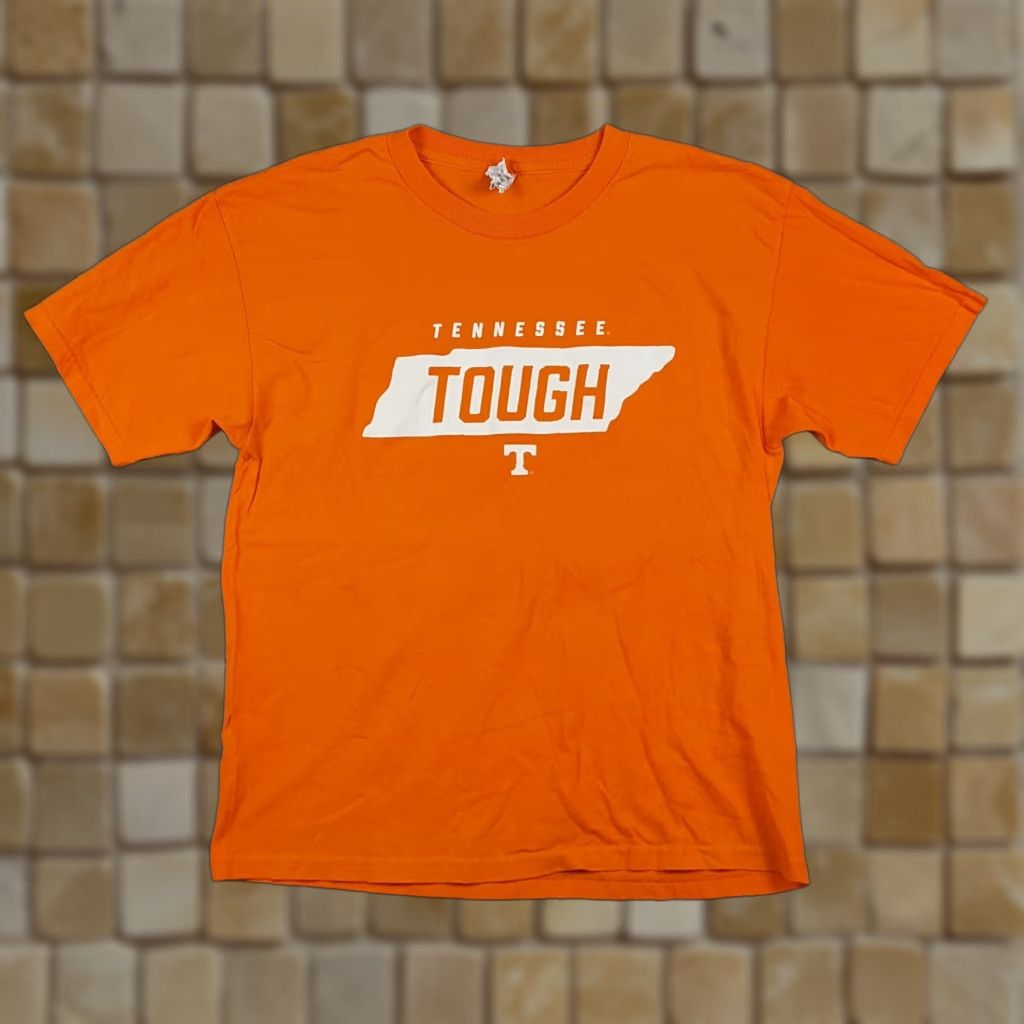 NCAA VINTAGE Tennessee Volunteers T-Shirt NCAA Football Retro 90s Y2K Men Large Orange Size US L / EU 52-54 / 3 - 1 Thumbnail