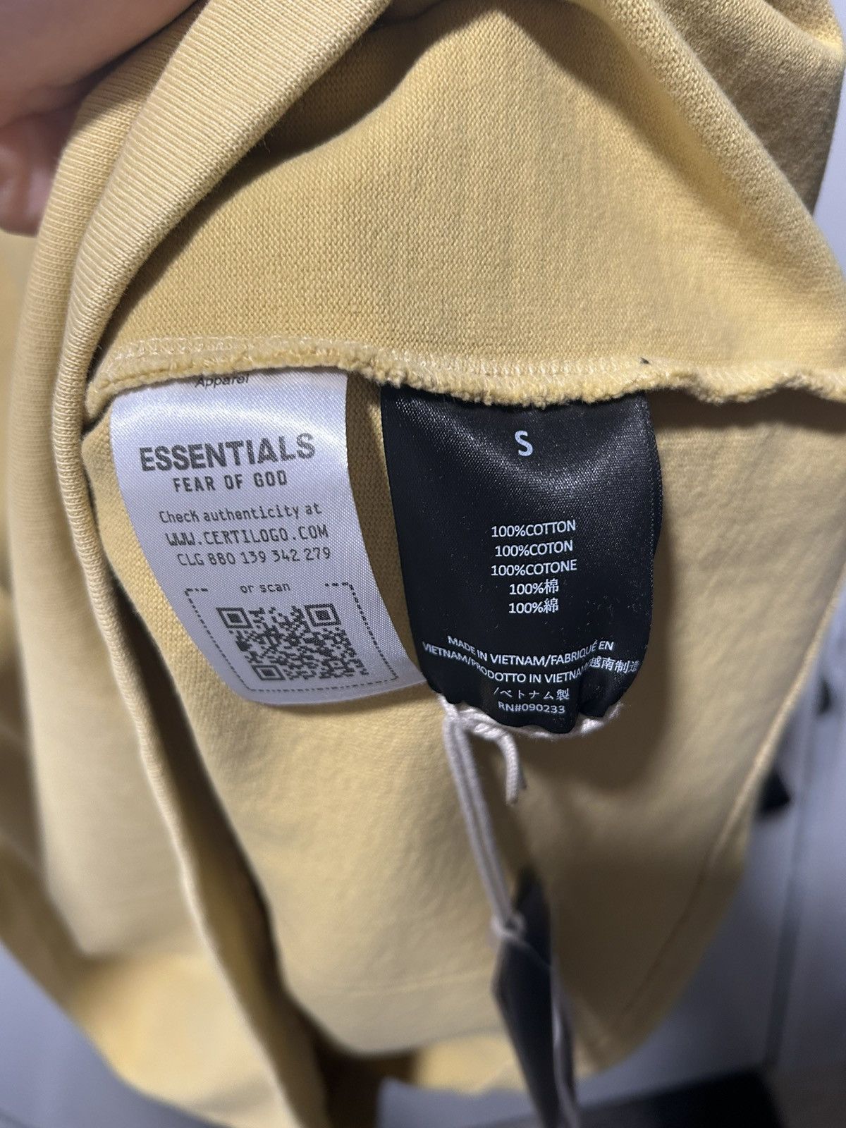 Fear of God Fear of God Essentials Heavy Crewneck Tee Size US S / EU 44-46 / 1 - 7 Thumbnail