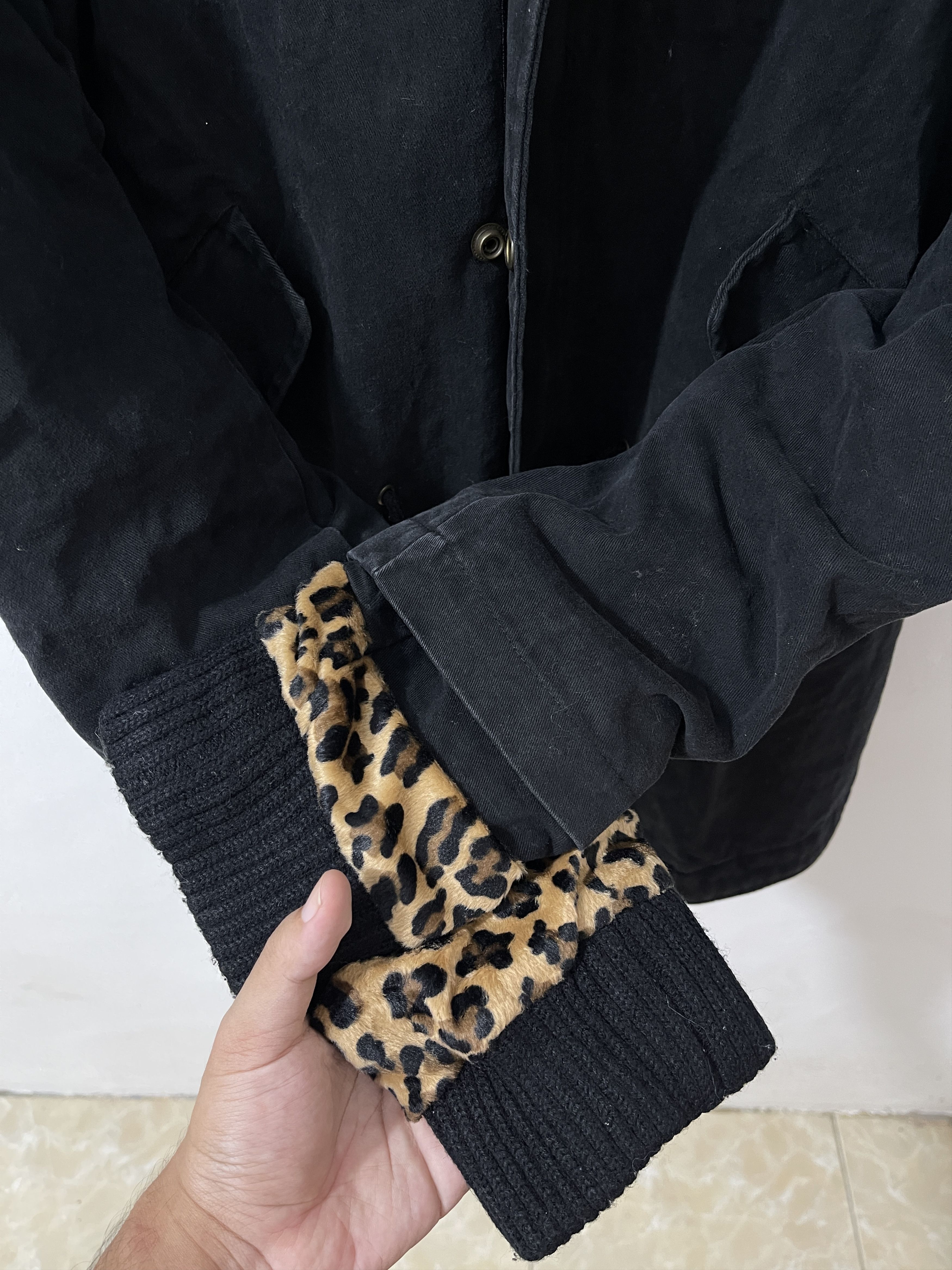 Kazuyuki Kumagai Attachment 2000s Attachment Japan Archive Fur Vkei Style Jacket Size US L / EU 52-54 / 3 - 3 Thumbnail