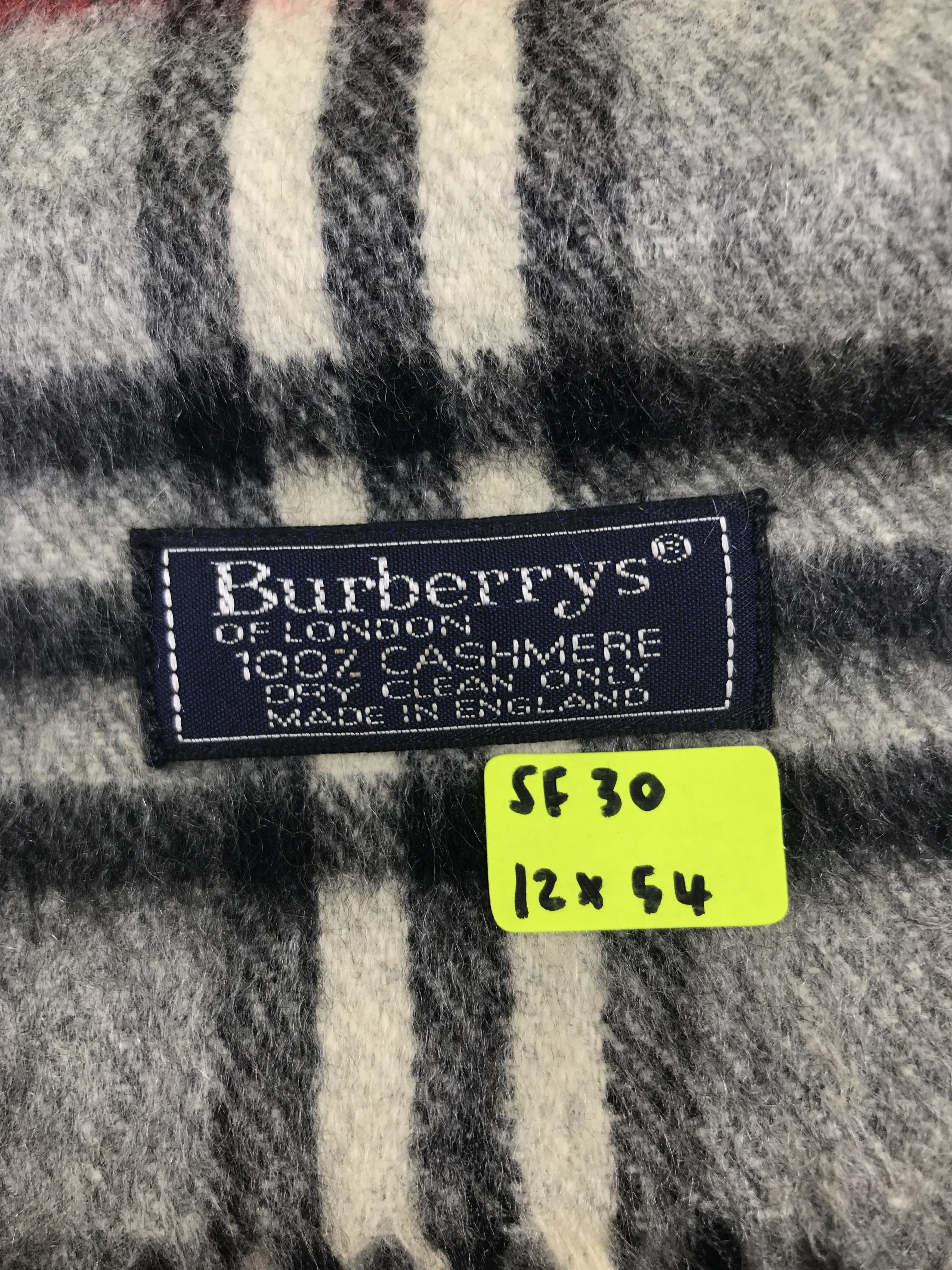 Burberry Burberry Scarf / Muffler / Neckwear Size ONE SIZE - 5 Thumbnail