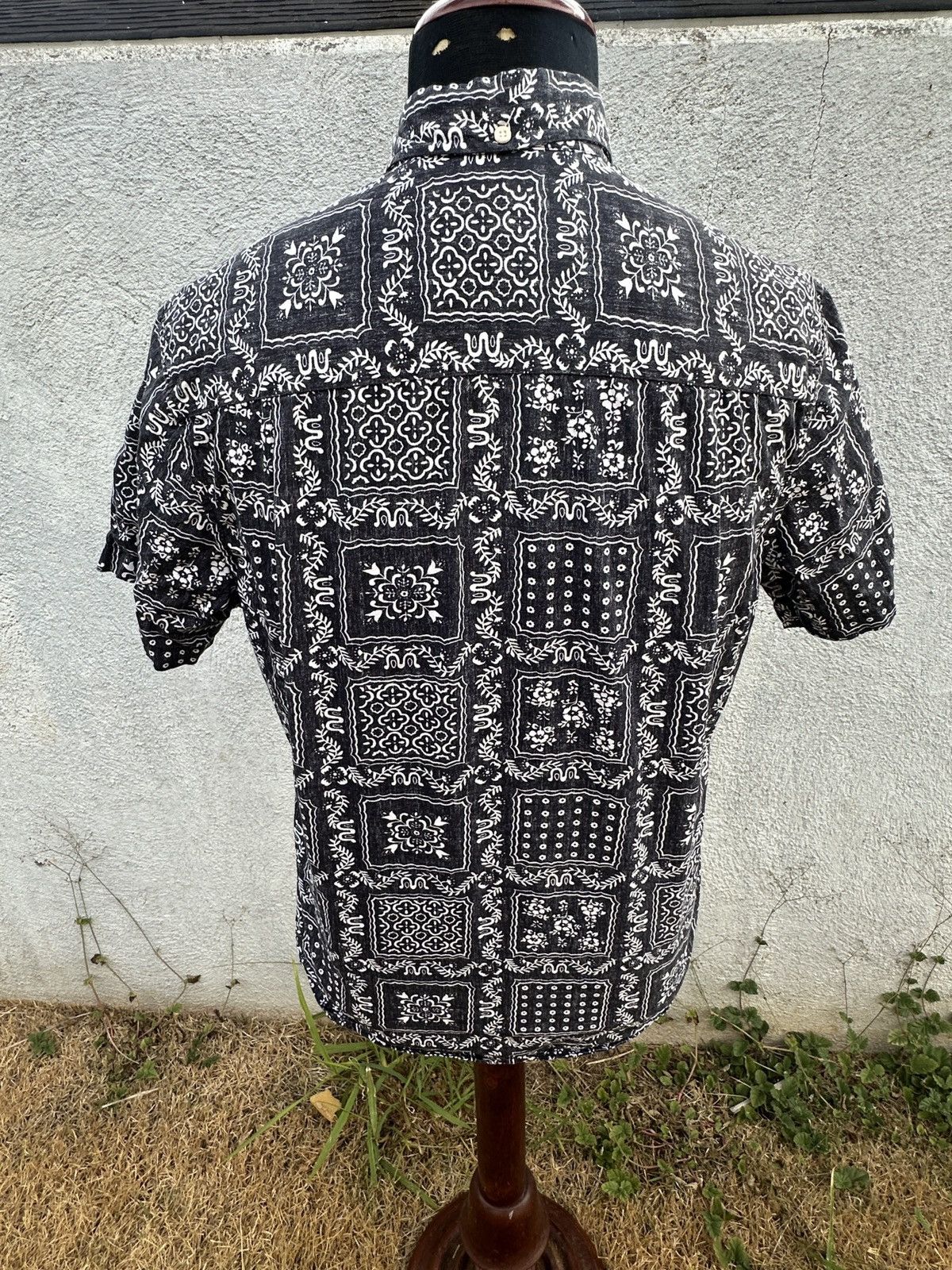 Reyn Spooner PreOwned Reyn Spooner Tailored Fit Hawaiian Black Men's M Size US M / EU 48-50 / 2 - 2 Thumbnail