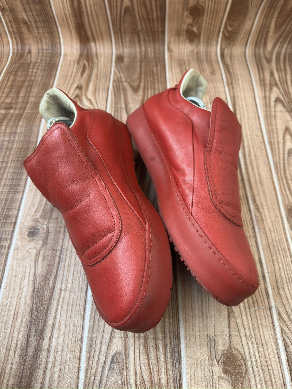 Maison Margiela Maison Martin Margiela Red Leather Sneakers Size US 9 / EU 42 - 9 Thumbnail
